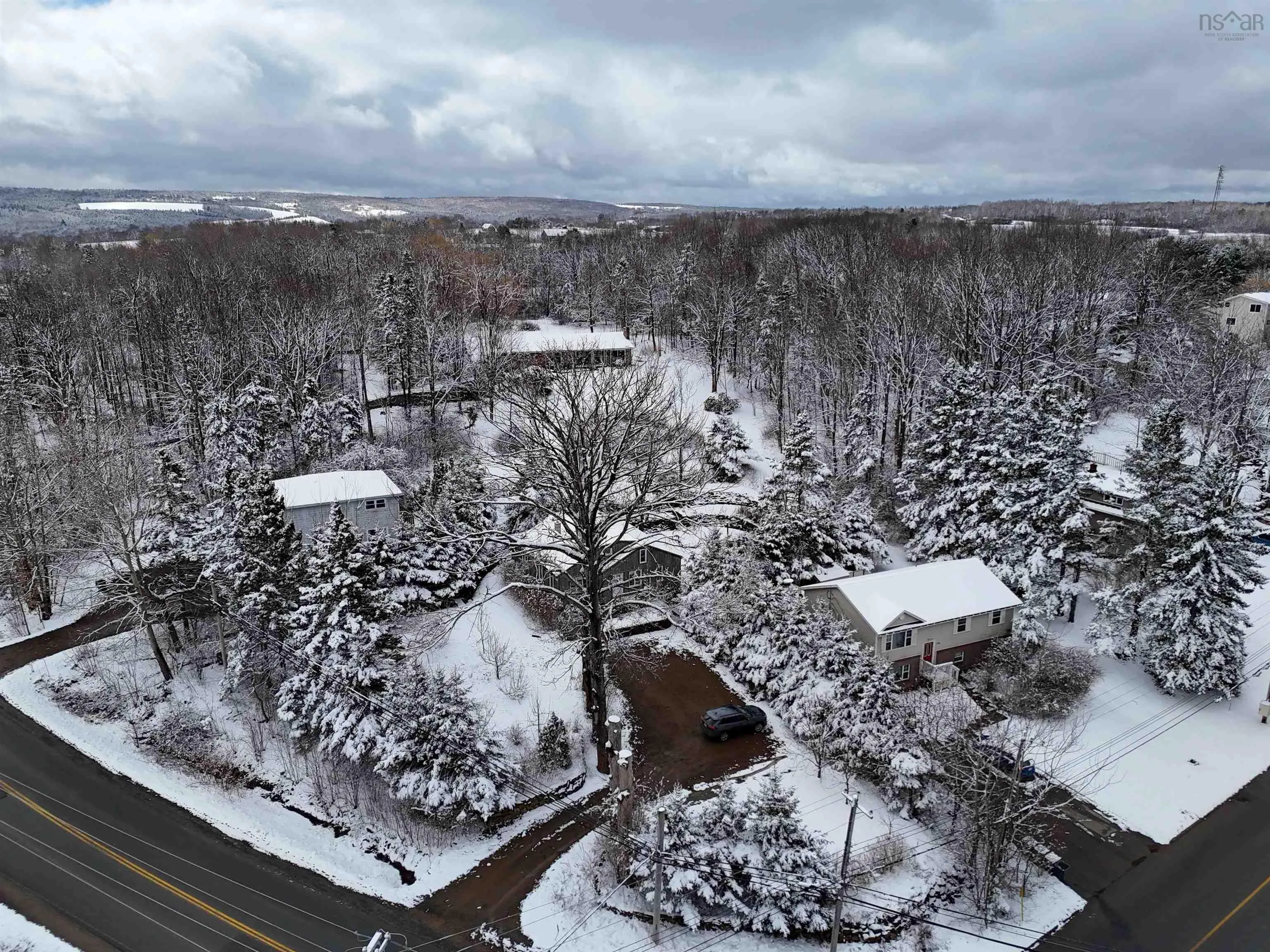 202 Gaspereau Avenue, Wolfville Ns B4p 2e6, 5 Bedrooms Bedrooms, ,2 BathroomsBathrooms,Residential,For Sale,Gaspereau,202507402