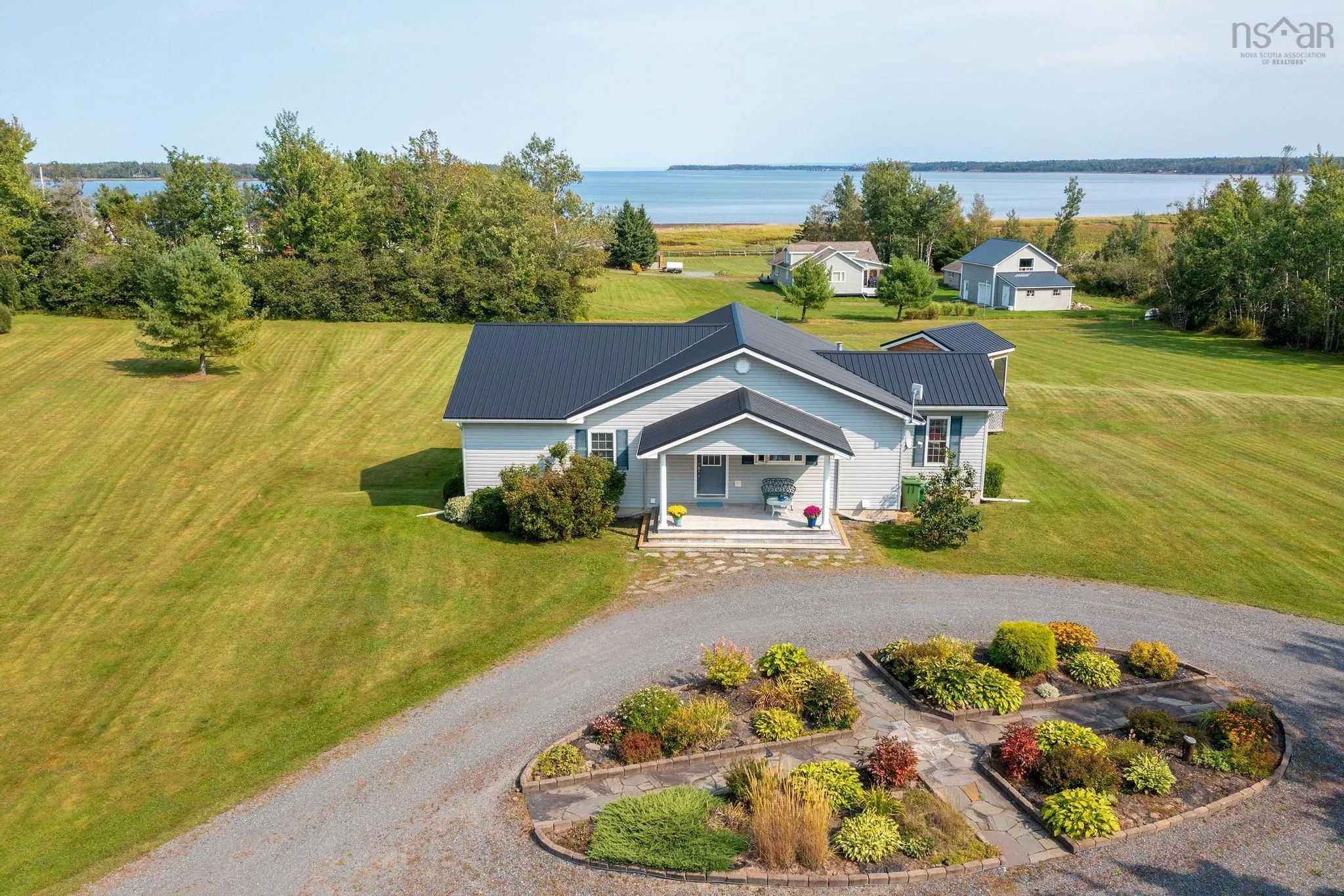 70 Davidson Lane, Waterside Ns B0k 1h0, 3 Bedrooms Bedrooms, ,3 BathroomsBathrooms,Residential,For Sale,Davidson,202509643