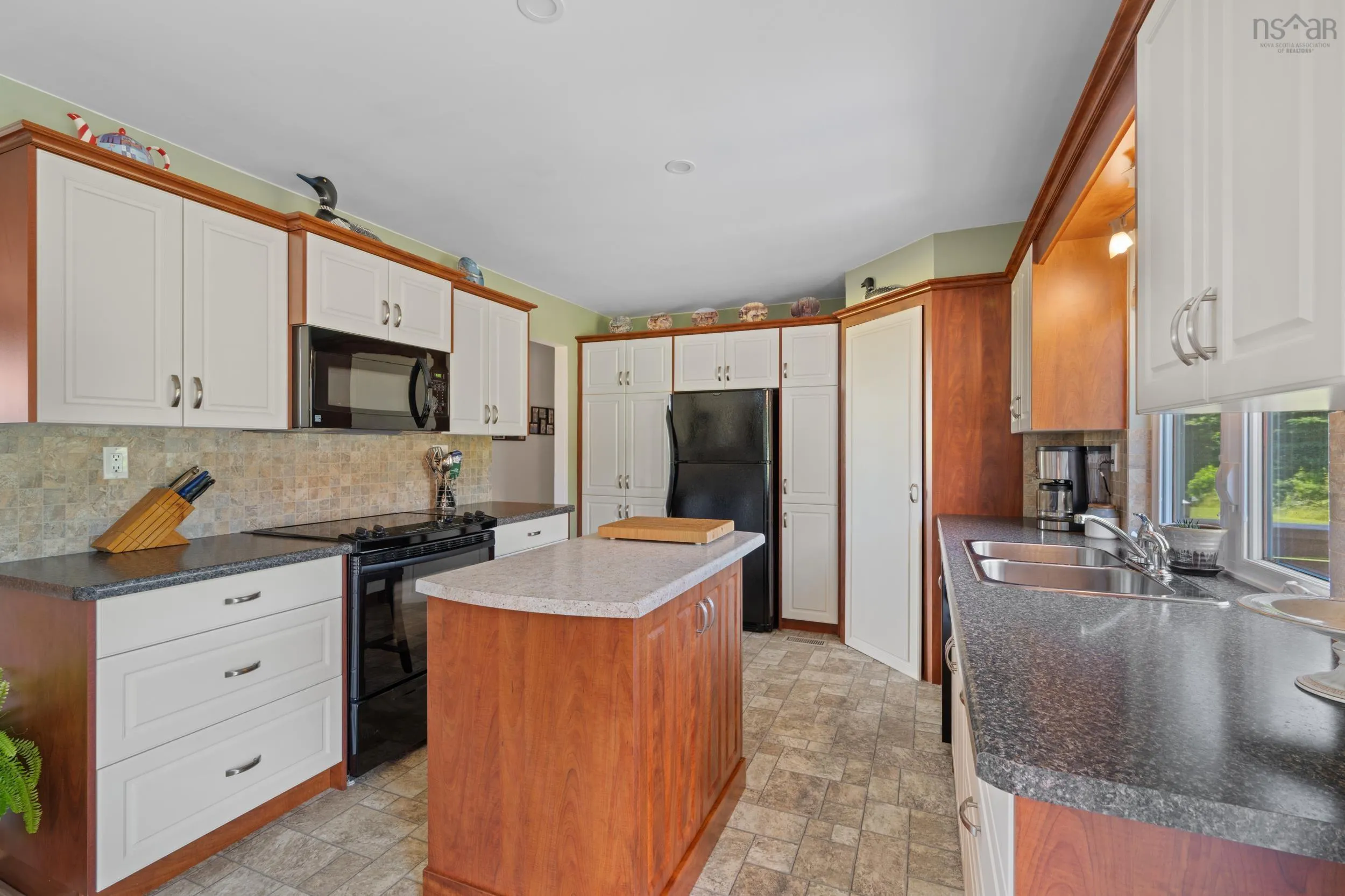 48 Backman Road, Bayswater, NS B0J 1T0, 3 Bedrooms Bedrooms, ,3 BathroomsBathrooms,Residential,For Sale,Backman,202519140