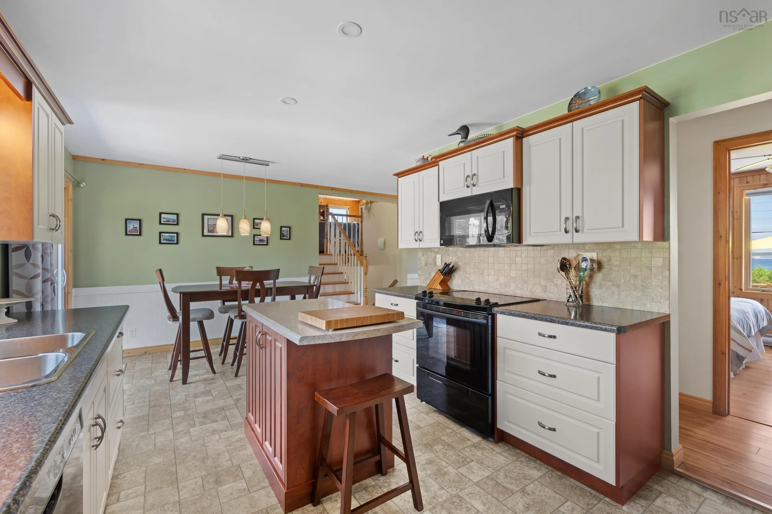 48 Backman Road, Bayswater, NS B0J 1T0, 3 Bedrooms Bedrooms, ,3 BathroomsBathrooms,Residential,For Sale,Backman,202519140