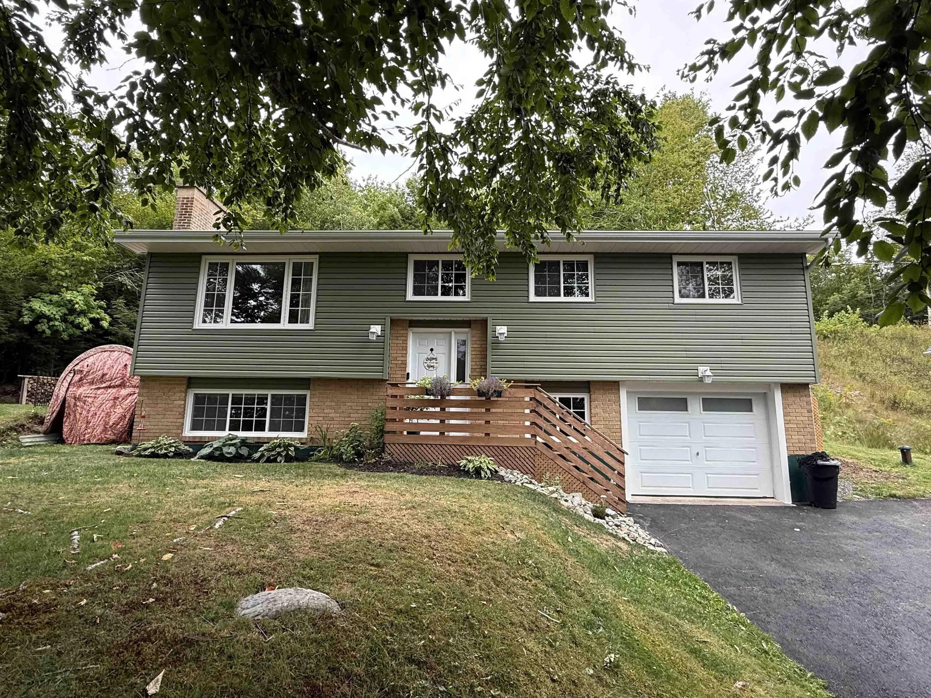37 Echo Forest Drive, Lake Echo, NS B3E 1A2, 4 Bedrooms Bedrooms, ,2 BathroomsBathrooms,Residential,For Sale,Echo Forest,202522116