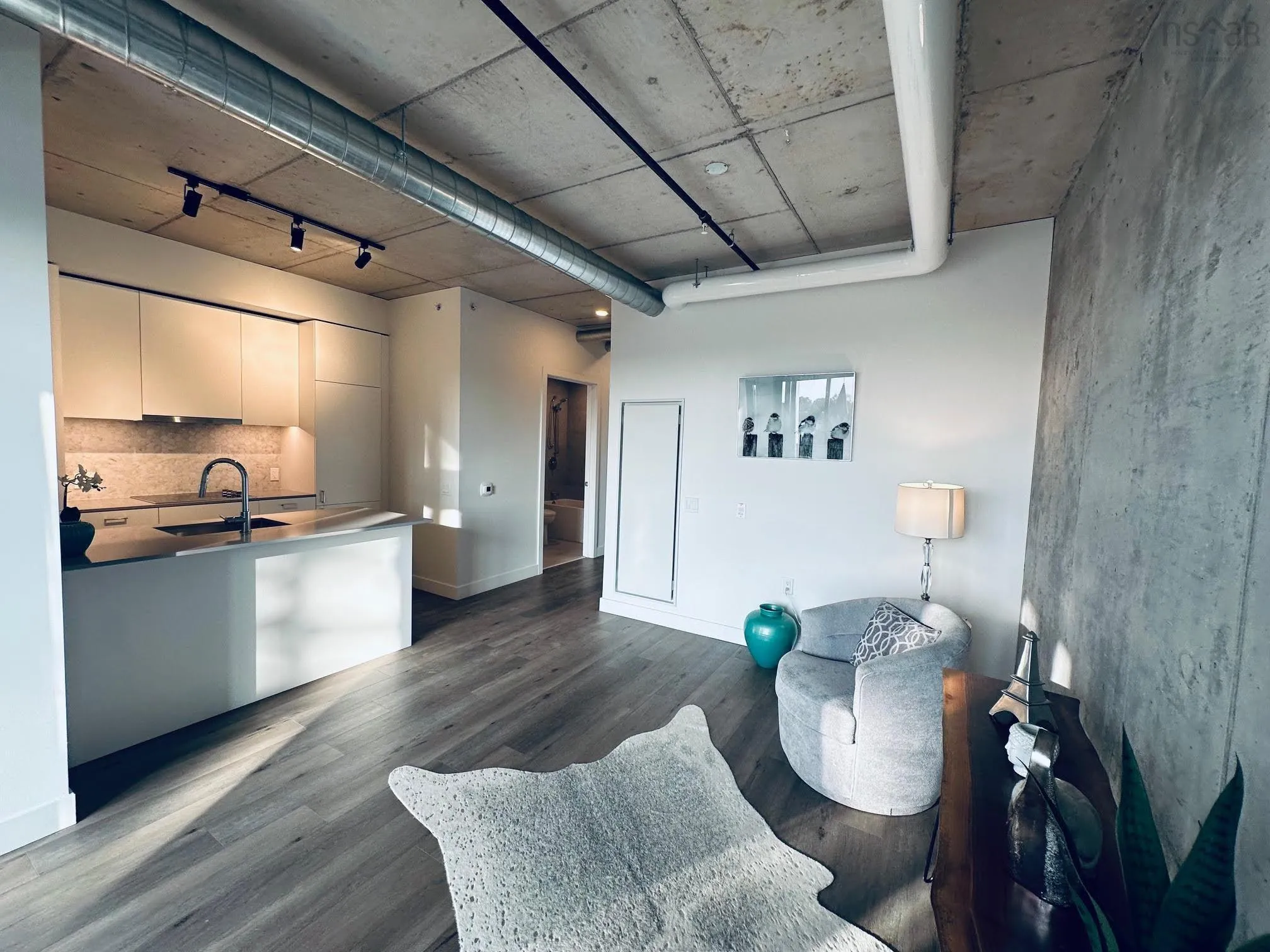607-5511 Bilby Street, Halifax, NS B3K 3E1, 1 Bedroom Bedrooms, ,1 BathroomBathrooms,Residential,For Sale,Bilby,202518776