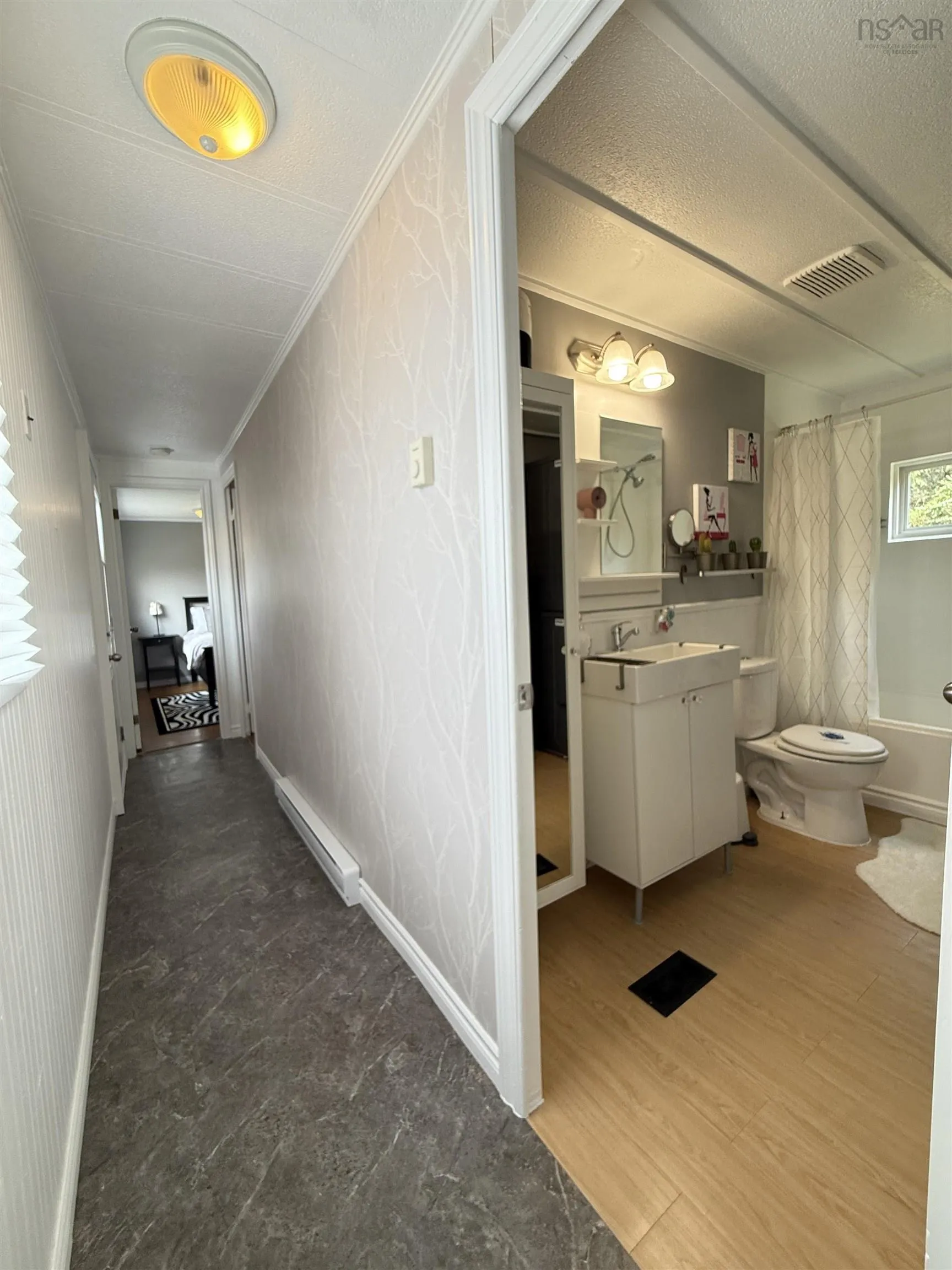 825 East Jeddore Road, East Jeddore, NS B0J 2L0, 2 Bedrooms Bedrooms, ,1 BathroomBathrooms,Residential,For Sale,East Jeddore,202520272