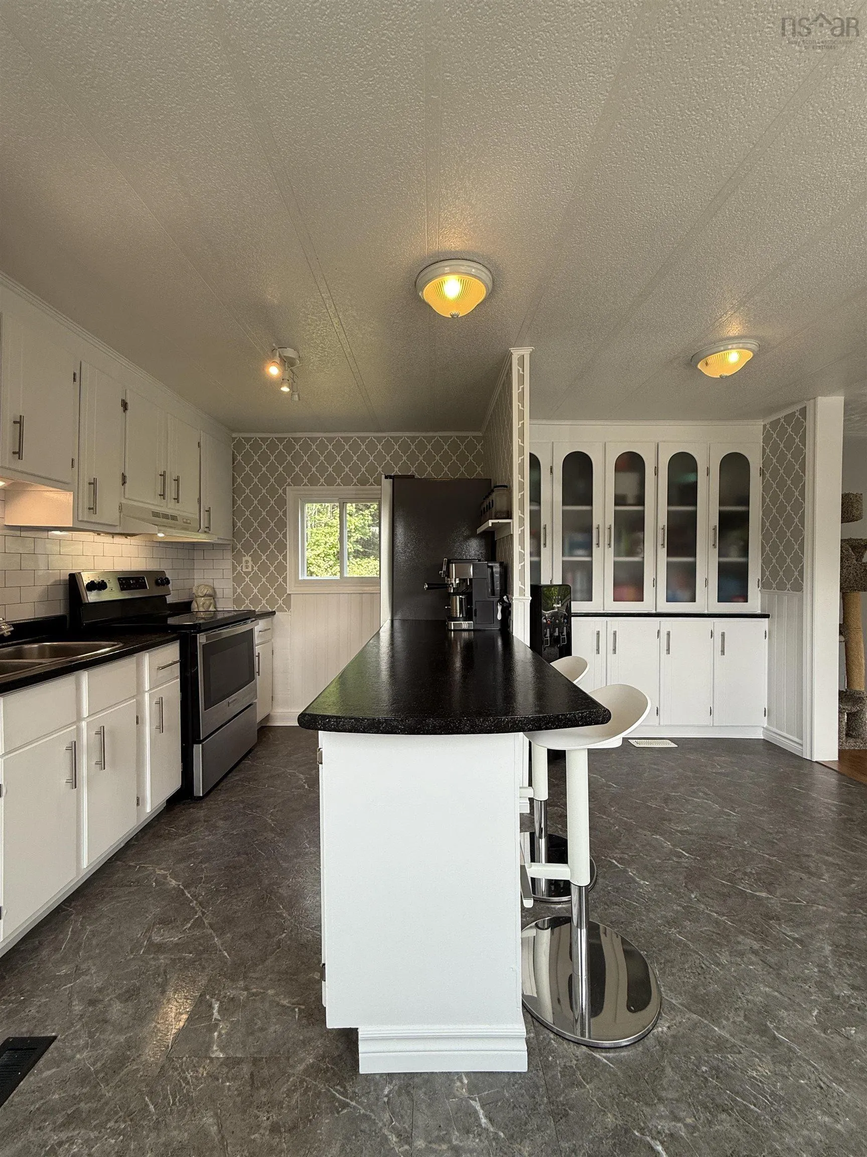 825 East Jeddore Road, East Jeddore, NS B0J 2L0, 2 Bedrooms Bedrooms, ,1 BathroomBathrooms,Residential,For Sale,East Jeddore,202520272