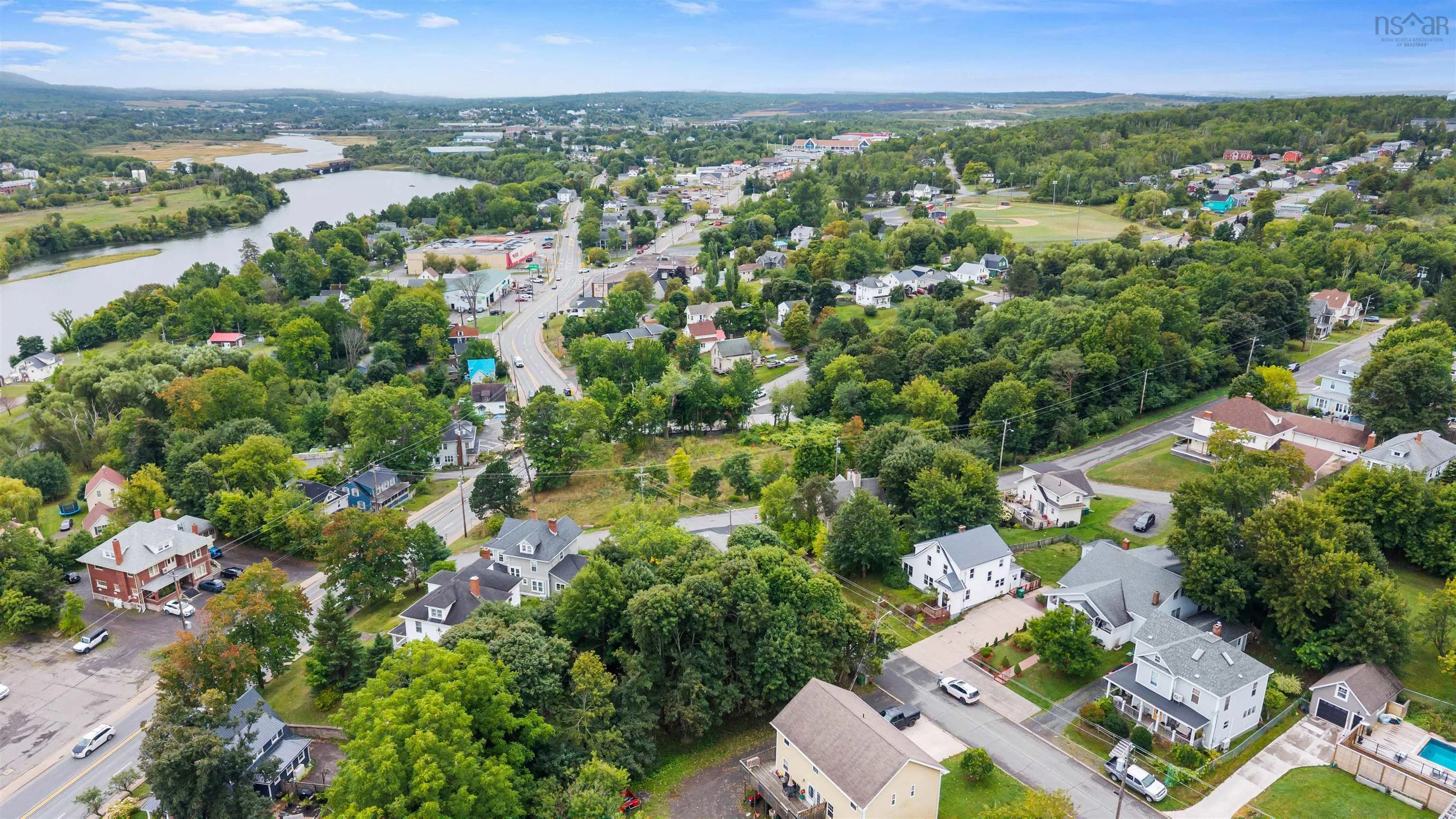 28 Mitchell Street, New Glasgow, NS B2H 1H1, 3 Bedrooms Bedrooms, ,1 BathroomBathrooms,Residential,For Sale,Mitchell,202523158