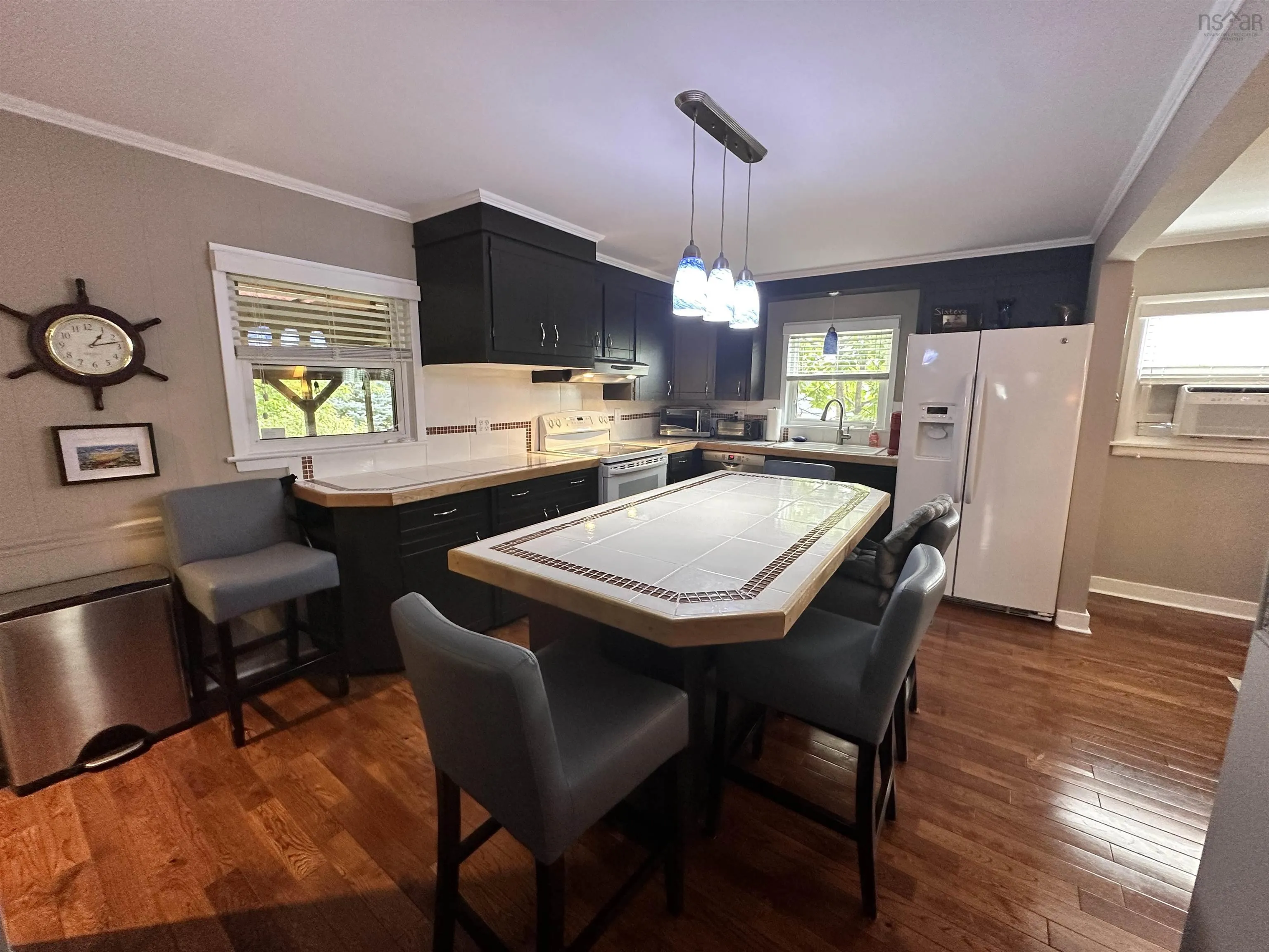 235 Waterloo Street, Liverpool, NS B0T 1K0, 3 Bedrooms Bedrooms, ,2 BathroomsBathrooms,Residential,For Sale,Waterloo,202517751
