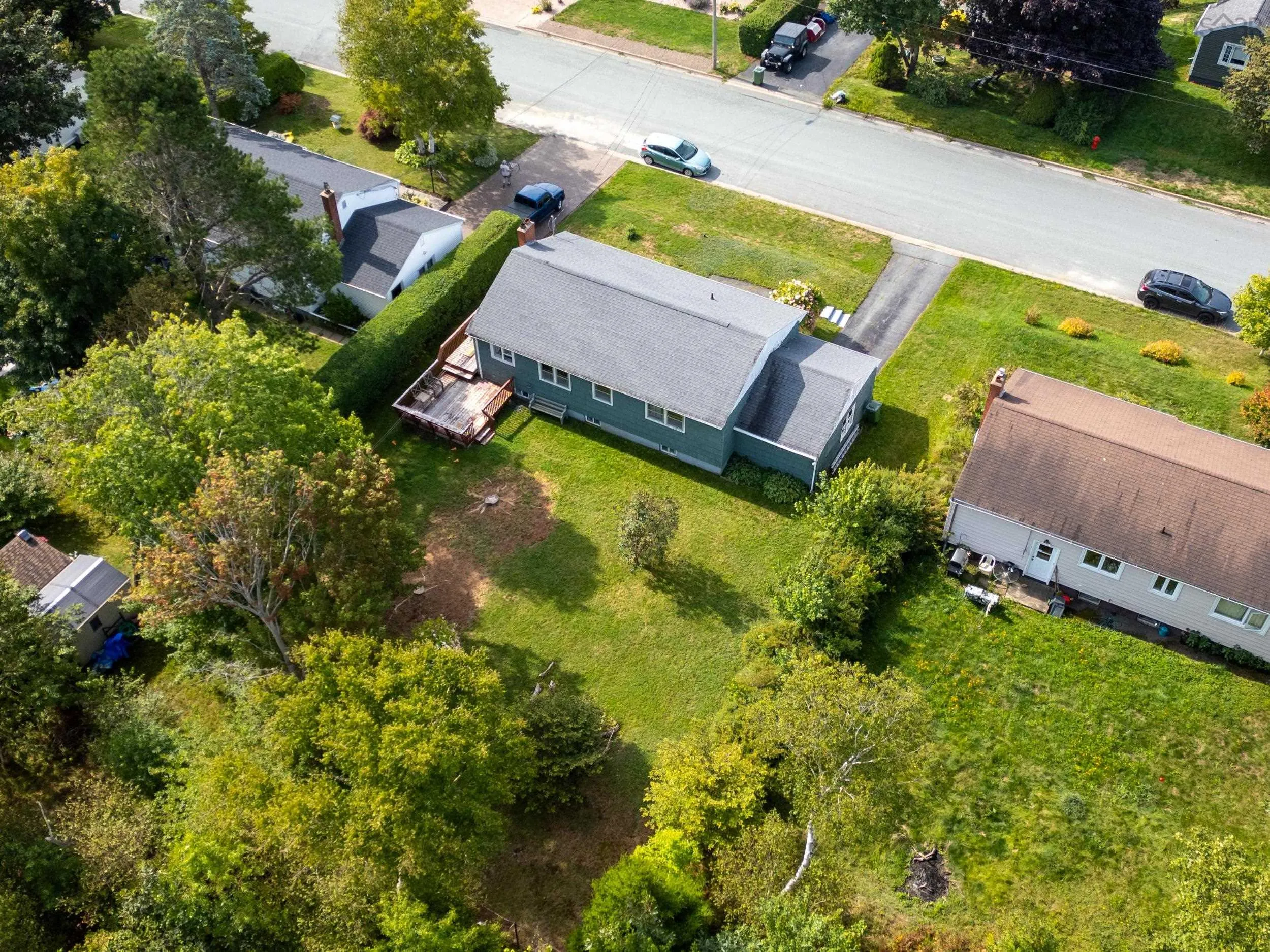 31 Raymoor Drive, Dartmouth, NS B2X 1G6, 3 Bedrooms Bedrooms, ,1 BathroomBathrooms,Residential,For Sale,Raymoor,202523000