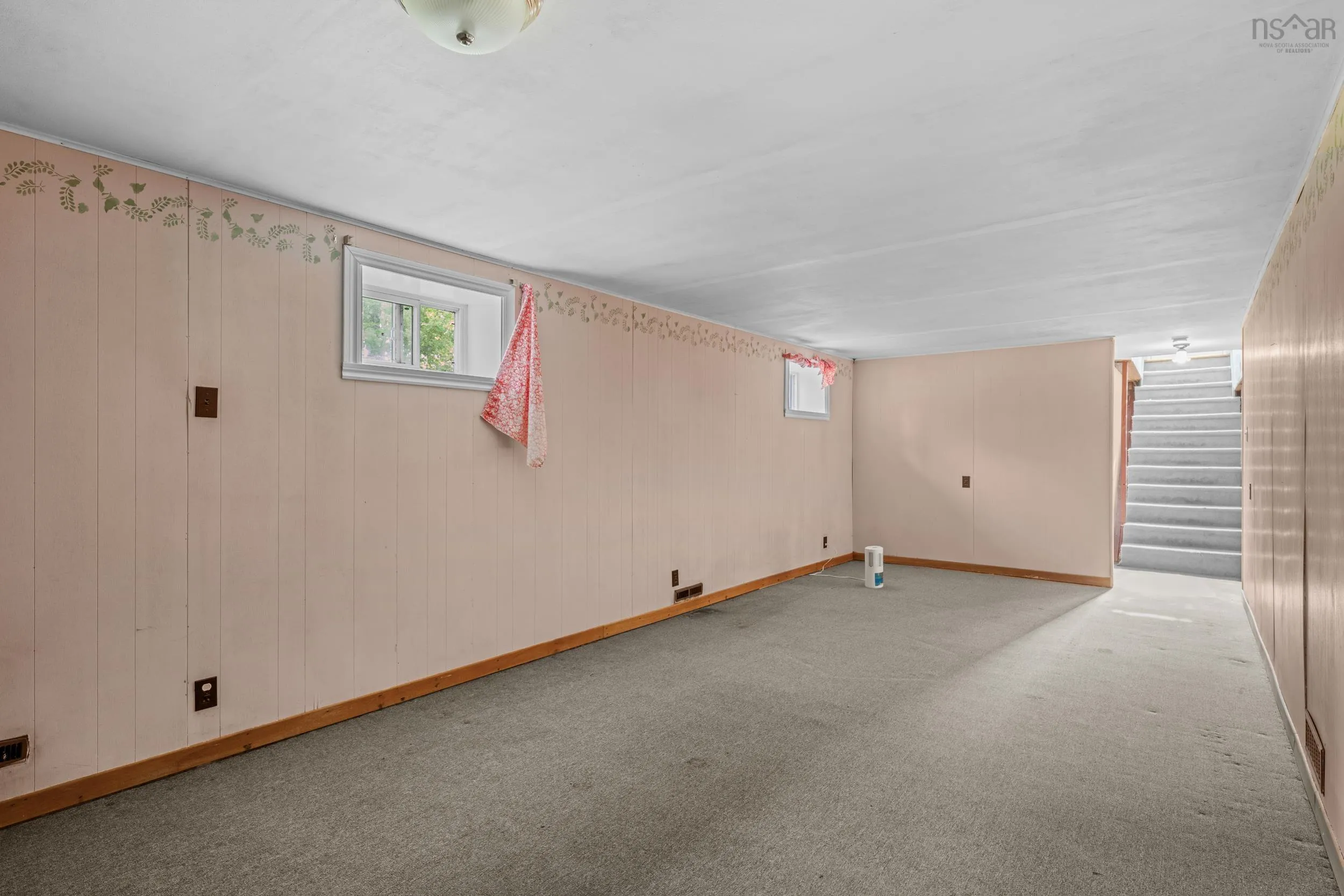 31 Raymoor Drive, Dartmouth, NS B2X 1G6, 3 Bedrooms Bedrooms, ,1 BathroomBathrooms,Residential,For Sale,Raymoor,202523000