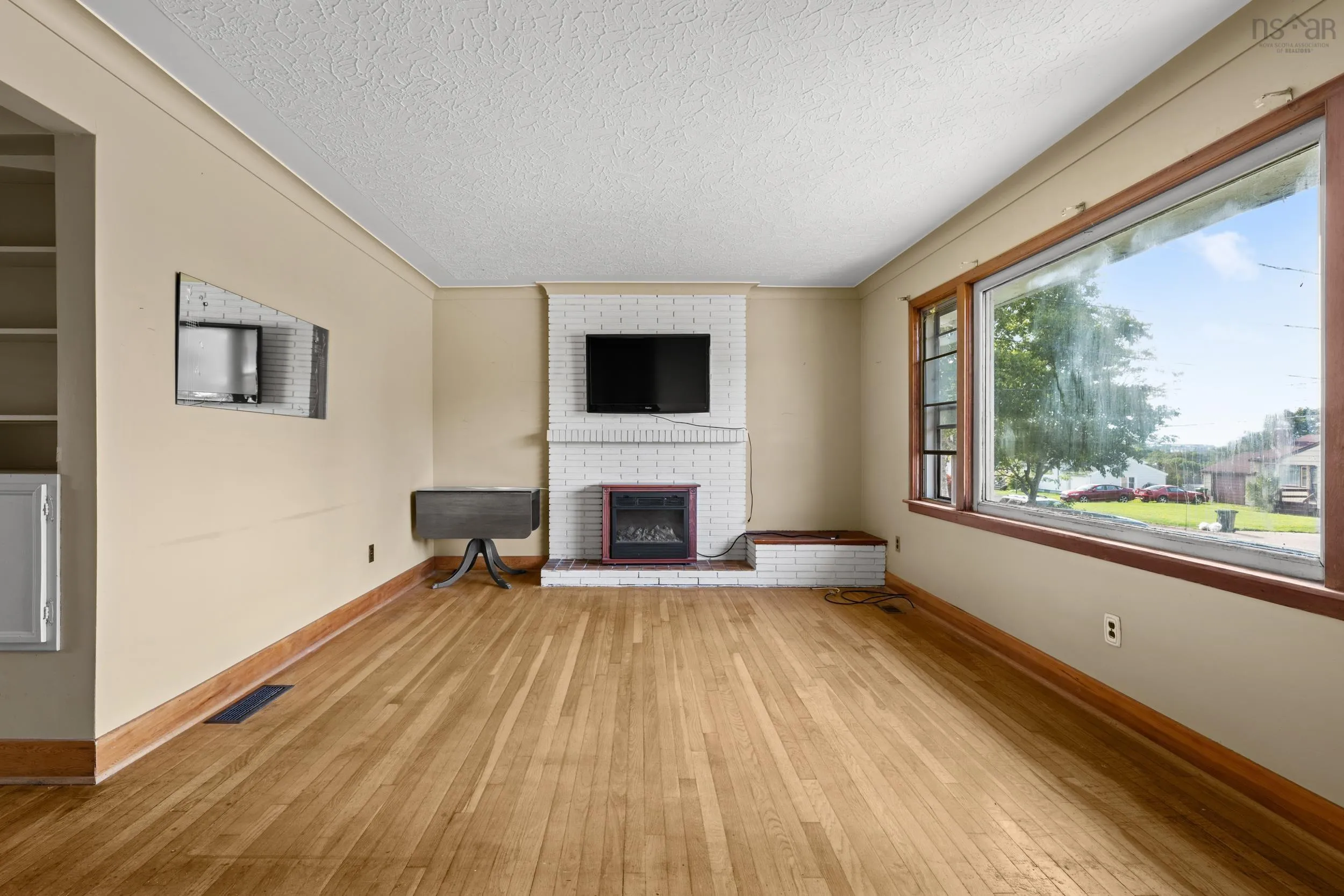 31 Raymoor Drive, Dartmouth, NS B2X 1G6, 3 Bedrooms Bedrooms, ,1 BathroomBathrooms,Residential,For Sale,Raymoor,202523000