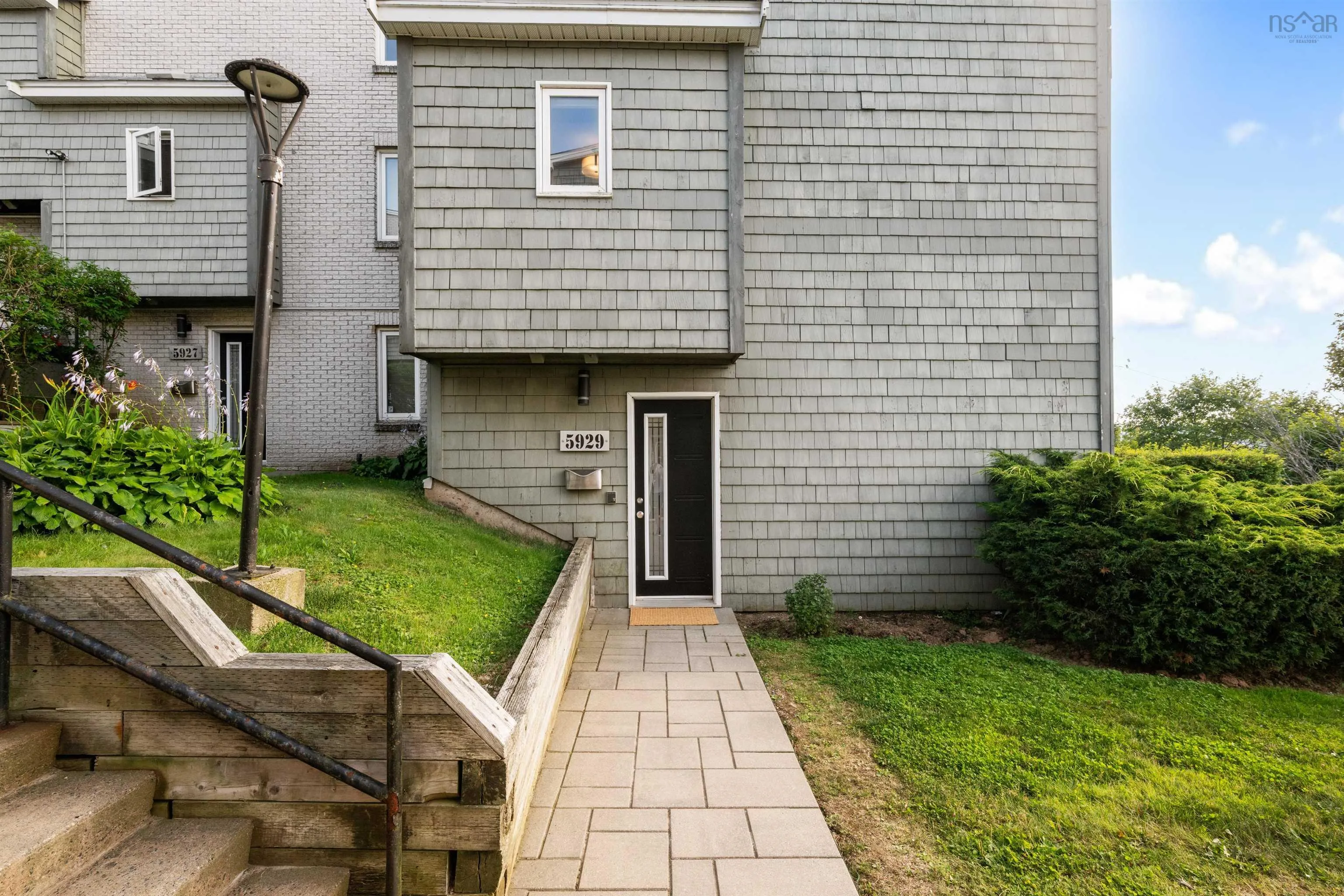 5929 Gainsborough Place, Halifax, NS B3K 5R9, 3 Bedrooms Bedrooms, ,2 BathroomsBathrooms,Residential,For Sale,Gainsborough,202519364
