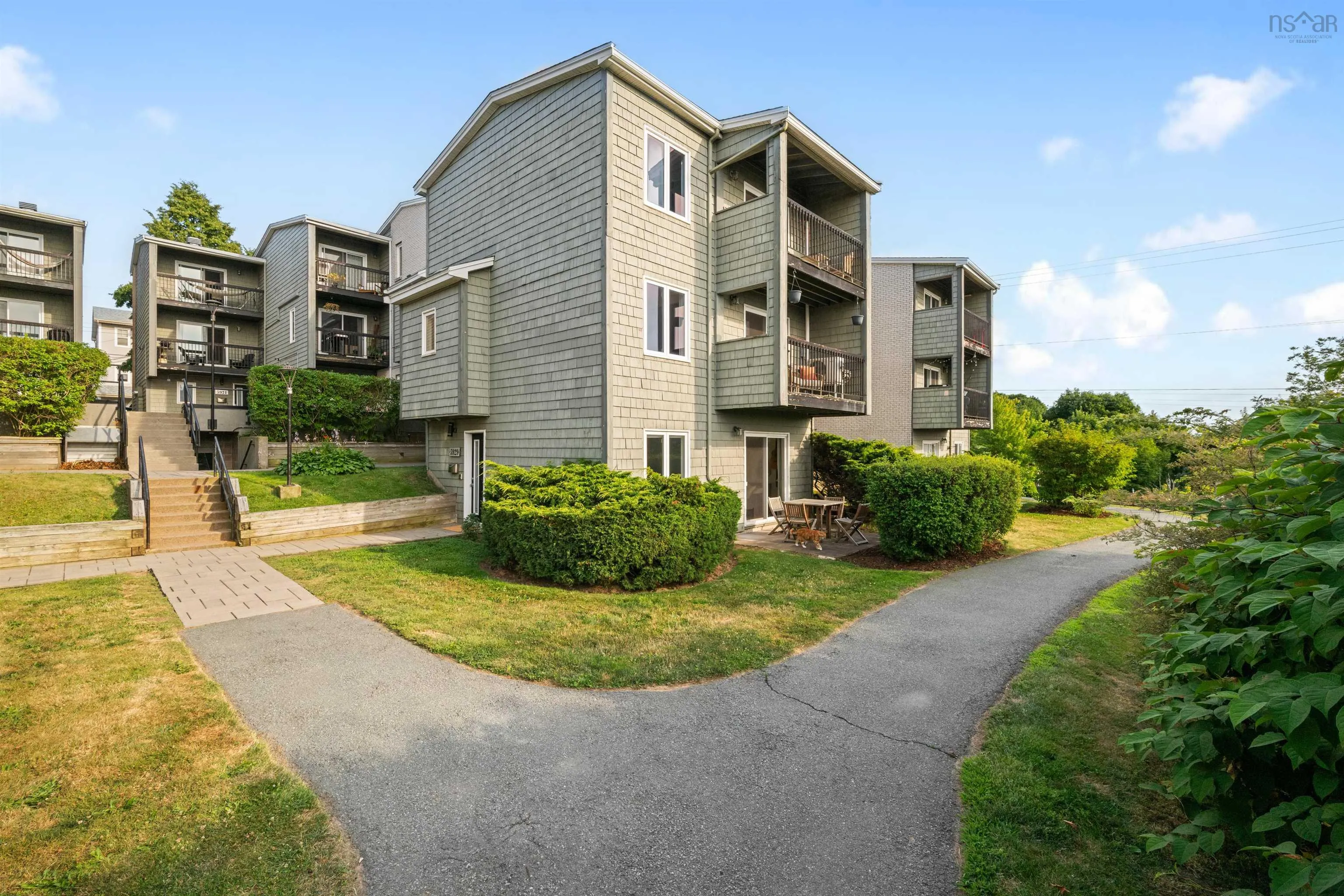 5929 Gainsborough Place, Halifax, NS B3K 5R9, 3 Bedrooms Bedrooms, ,2 BathroomsBathrooms,Residential,For Sale,Gainsborough,202519364