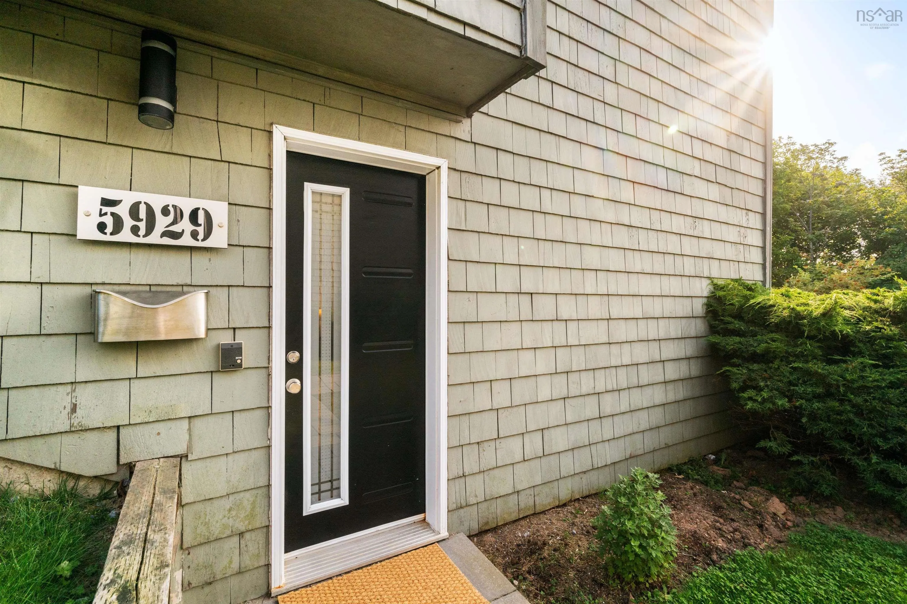5929 Gainsborough Place, Halifax, NS B3K 5R9, 3 Bedrooms Bedrooms, ,2 BathroomsBathrooms,Residential,For Sale,Gainsborough,202519364