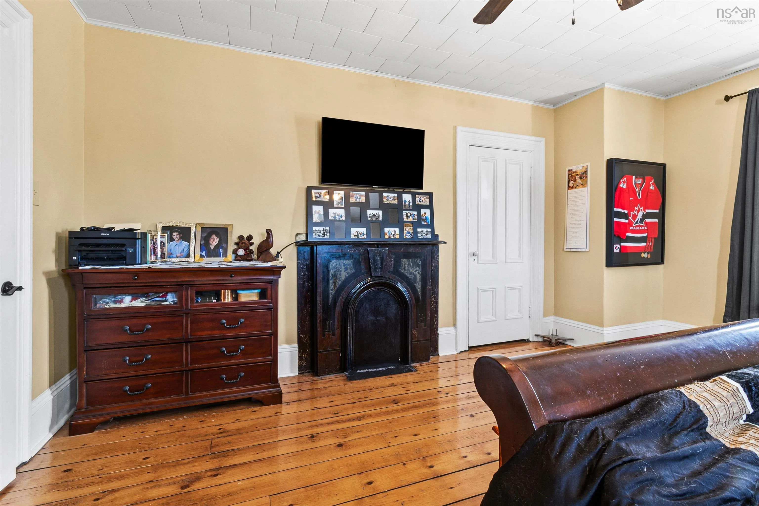 9 Mcdougall Street, Springhill Ns B0m 1x0, 5 Bedrooms Bedrooms, ,2 BathroomsBathrooms,Residential,For Sale,Mcdougall,202504284