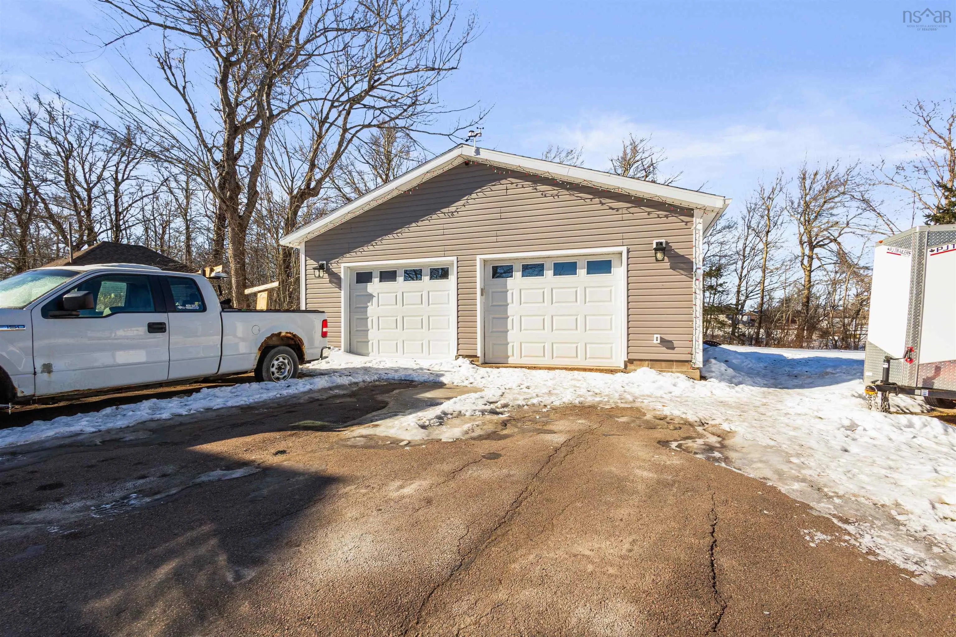 9 Mcdougall Street, Springhill Ns B0m 1x0, 5 Bedrooms Bedrooms, ,2 BathroomsBathrooms,Residential,For Sale,Mcdougall,202504284