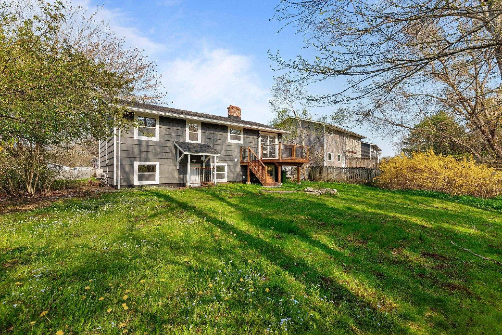 1510 Riverside Drive, Lower Sackville, NS B4C 2Y8, 5 Bedrooms Bedrooms, ,2 BathroomsBathrooms,Residential,For Sale,Riverside,202511178