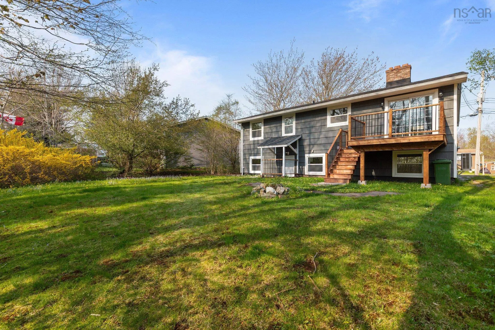 1510 Riverside Drive, Lower Sackville, NS B4C 2Y8, 5 Bedrooms Bedrooms, ,2 BathroomsBathrooms,Residential,For Sale,Riverside,202511178
