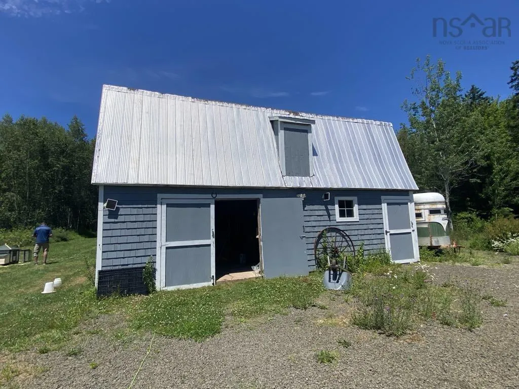 277 Clarence Road, Beaconsfield, NS B0S 1C0, 3 Bedrooms Bedrooms, ,1 BathroomBathrooms,Residential,For Sale,Clarence,202517301