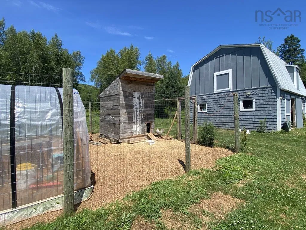 277 Clarence Road, Beaconsfield, NS B0S 1C0, 3 Bedrooms Bedrooms, ,1 BathroomBathrooms,Residential,For Sale,Clarence,202517301