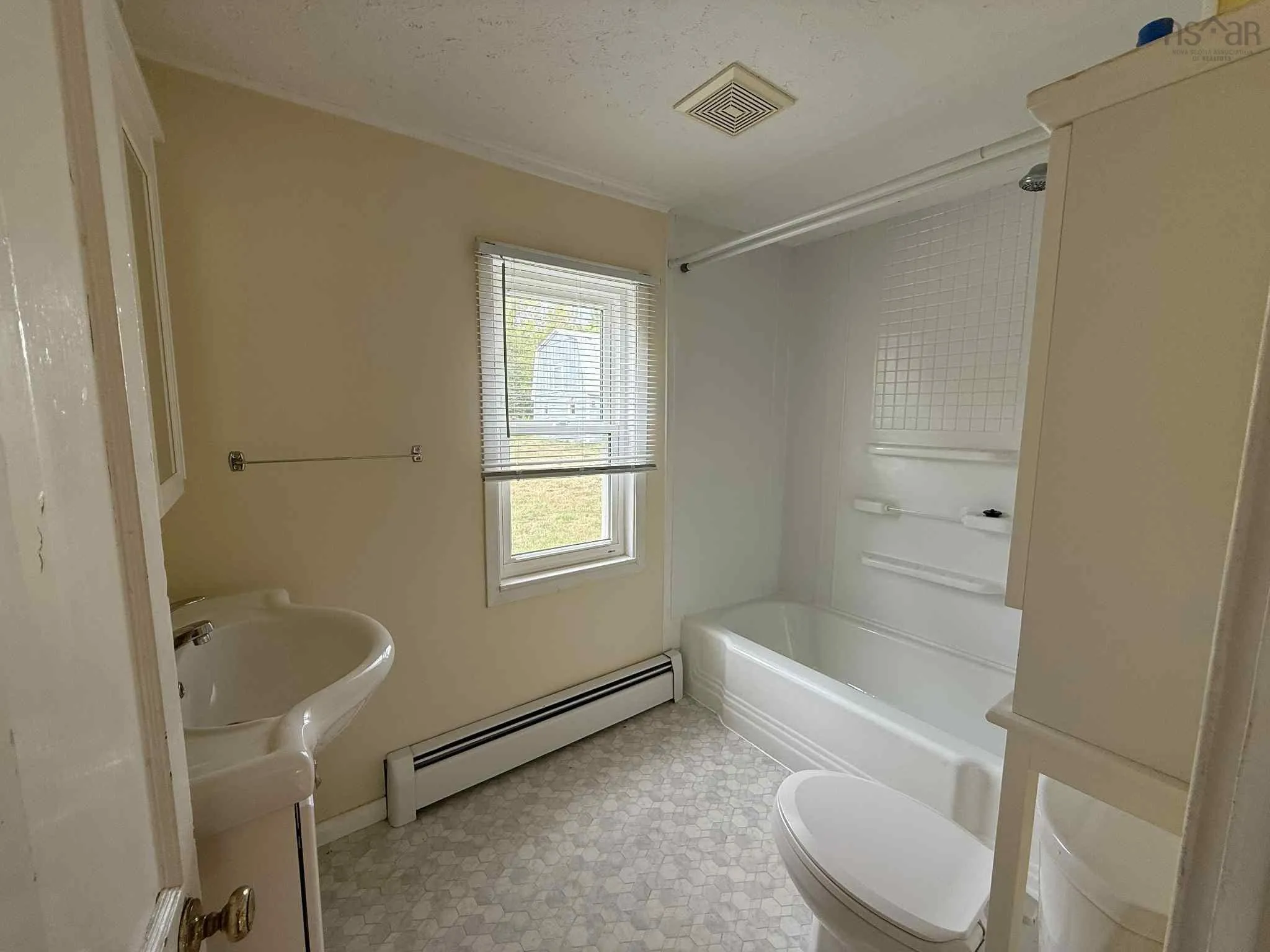 277 Clarence Road, Beaconsfield, NS B0S 1C0, 3 Bedrooms Bedrooms, ,1 BathroomBathrooms,Residential,For Sale,Clarence,202517301