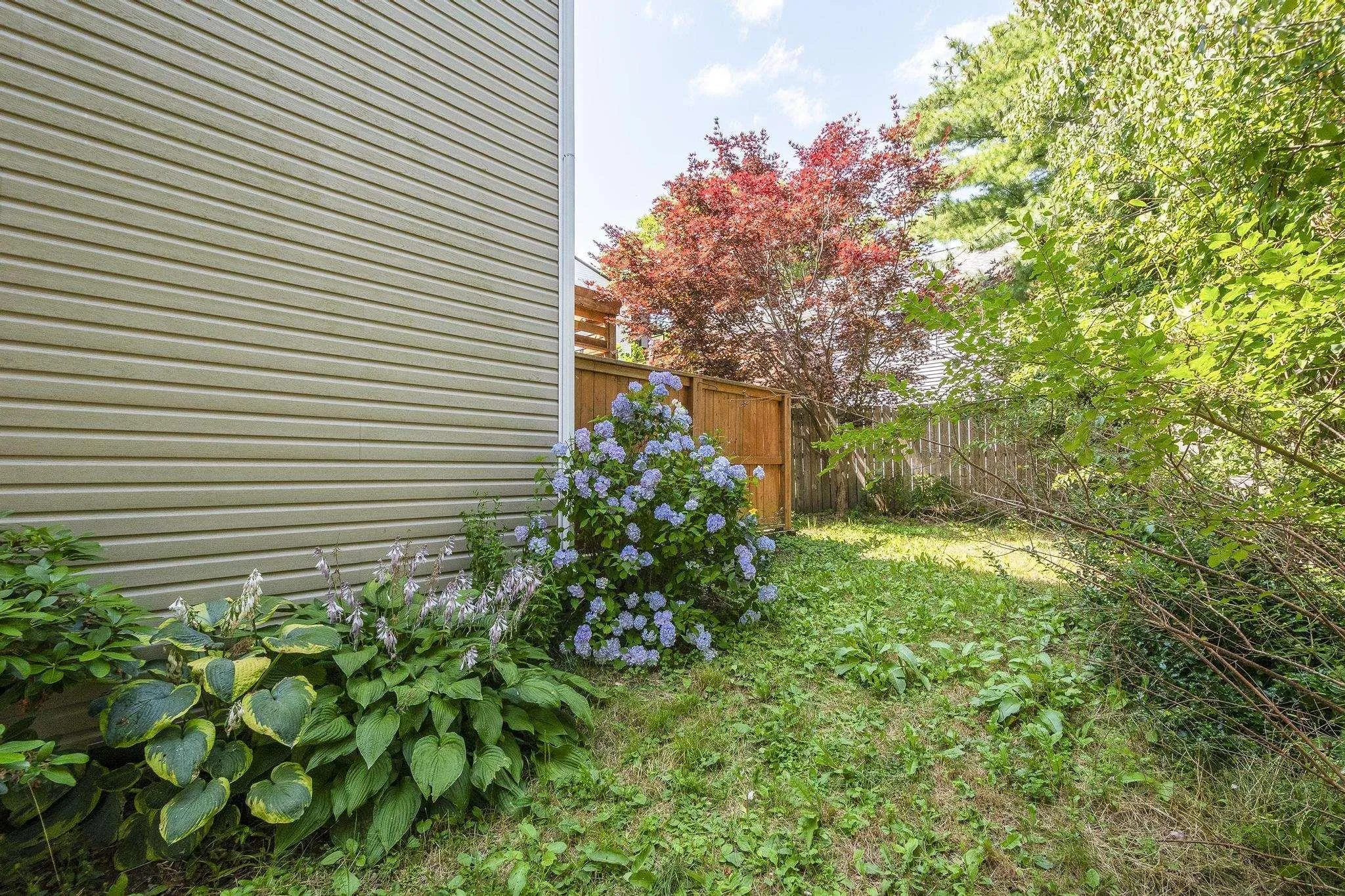 33 Sunnydale Crescent, Bedford, NS B4A 2S6, 4 Bedrooms Bedrooms, ,3 BathroomsBathrooms,Residential,For Sale,Sunnydale,202519276