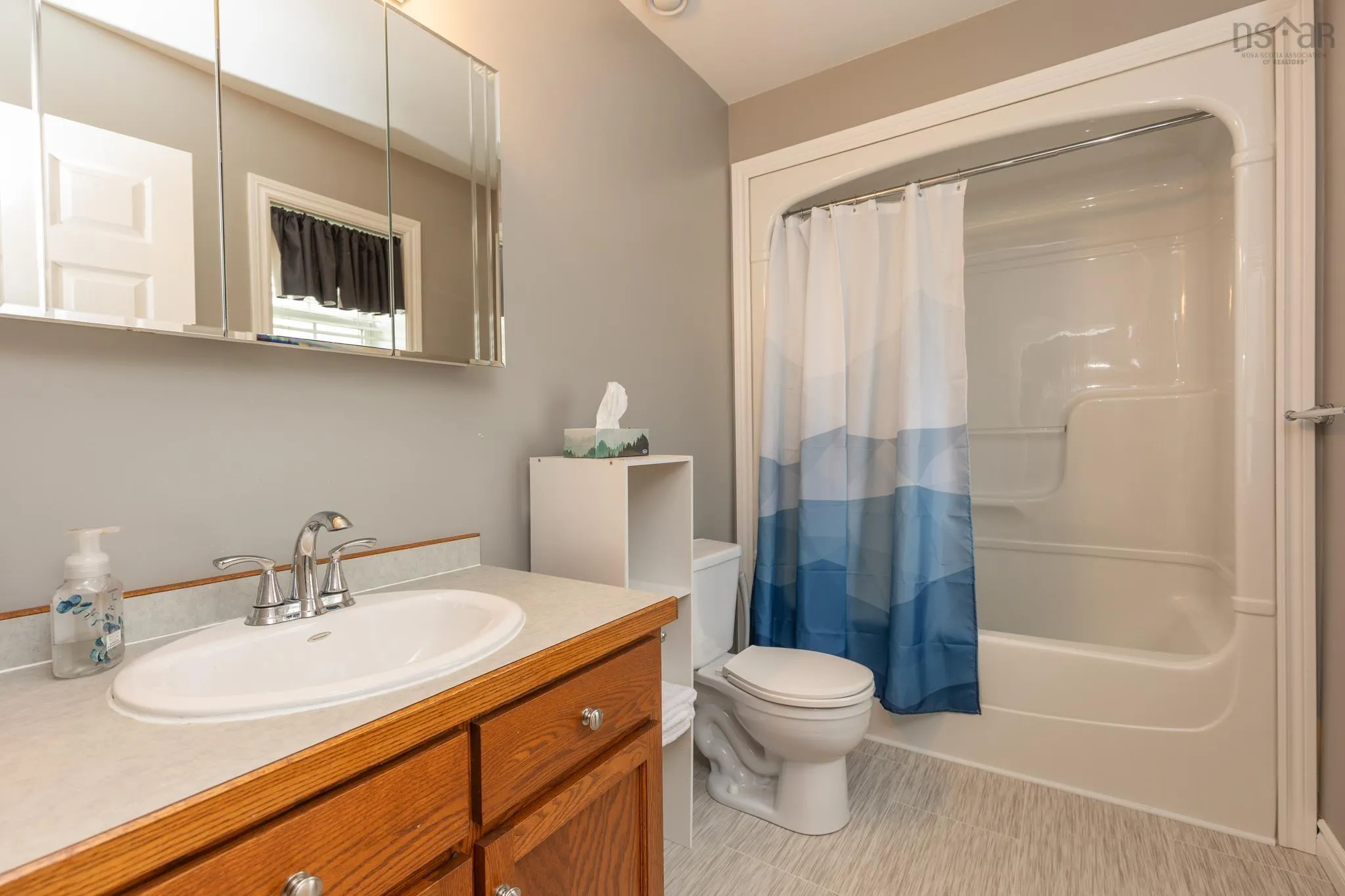 25 Breeze Drive, Yarmouth, NS B5A 4V1, 3 Bedrooms Bedrooms, ,3 BathroomsBathrooms,Residential,For Sale,Breeze,202520130