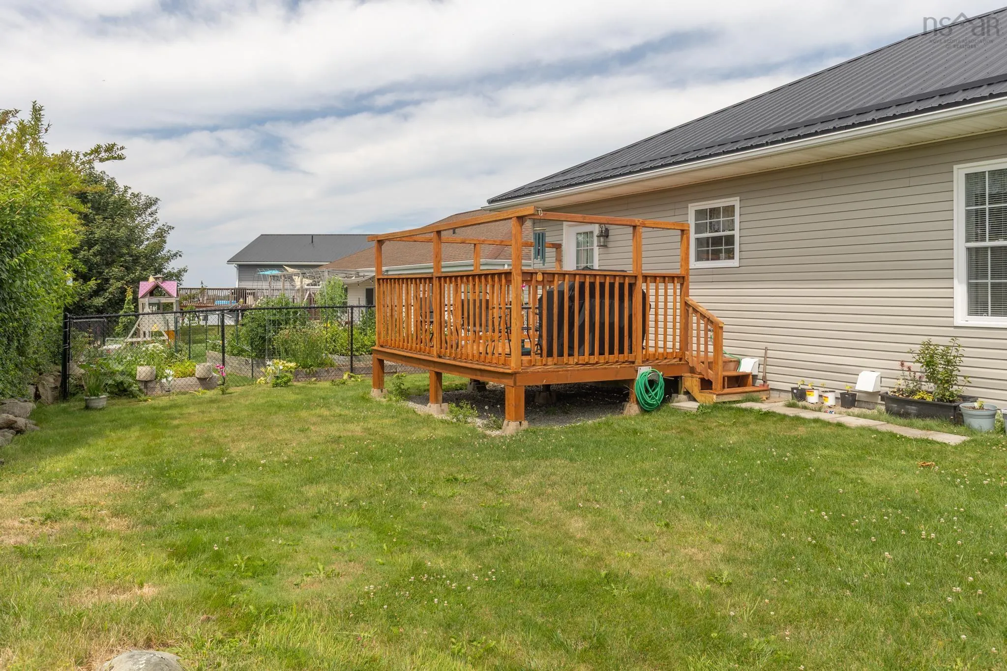 25 Breeze Drive, Yarmouth, NS B5A 4V1, 3 Bedrooms Bedrooms, ,3 BathroomsBathrooms,Residential,For Sale,Breeze,202520130