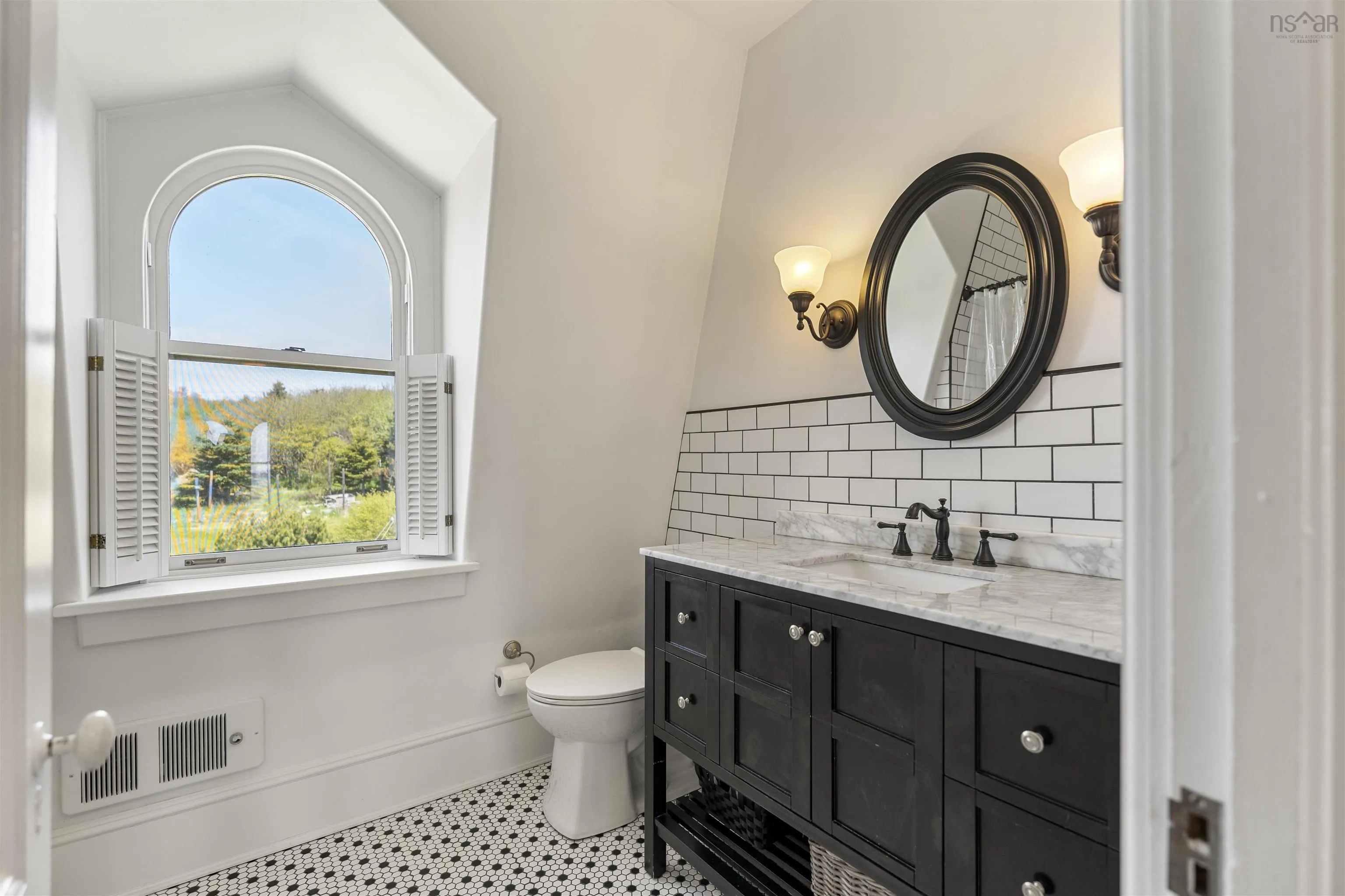 161 Five Houses Road, Lower Lahave, NS B0J 2W0, 4 Bedrooms Bedrooms, ,2 BathroomsBathrooms,Residential,For Sale,Five Houses,202517617
