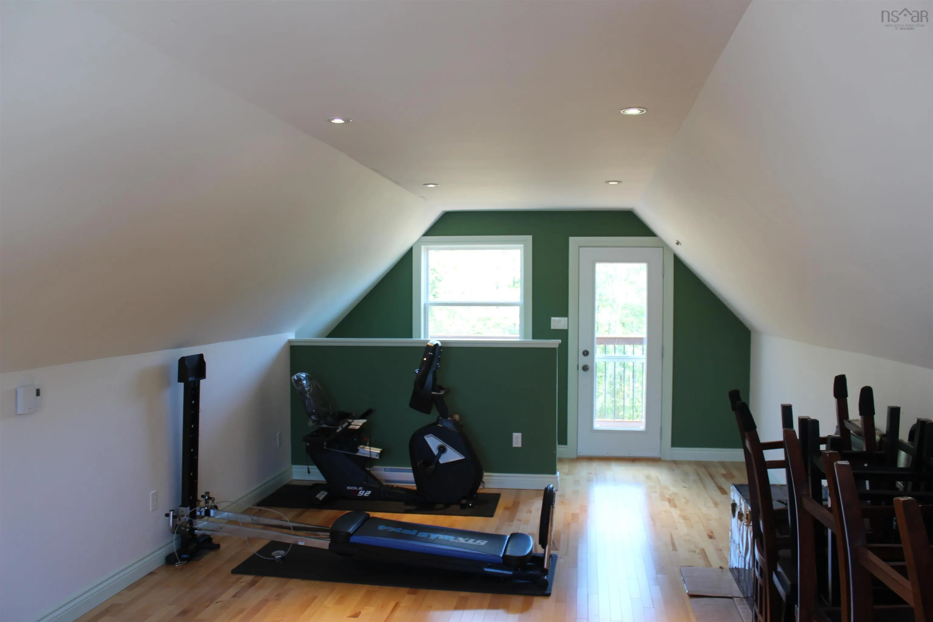 10 Hazelwood Ave Avenue, Lantz, NS B2S 1Y1, 4 Bedrooms Bedrooms, ,2 BathroomsBathrooms,Residential,For Sale,Hazelwood Ave,202521095