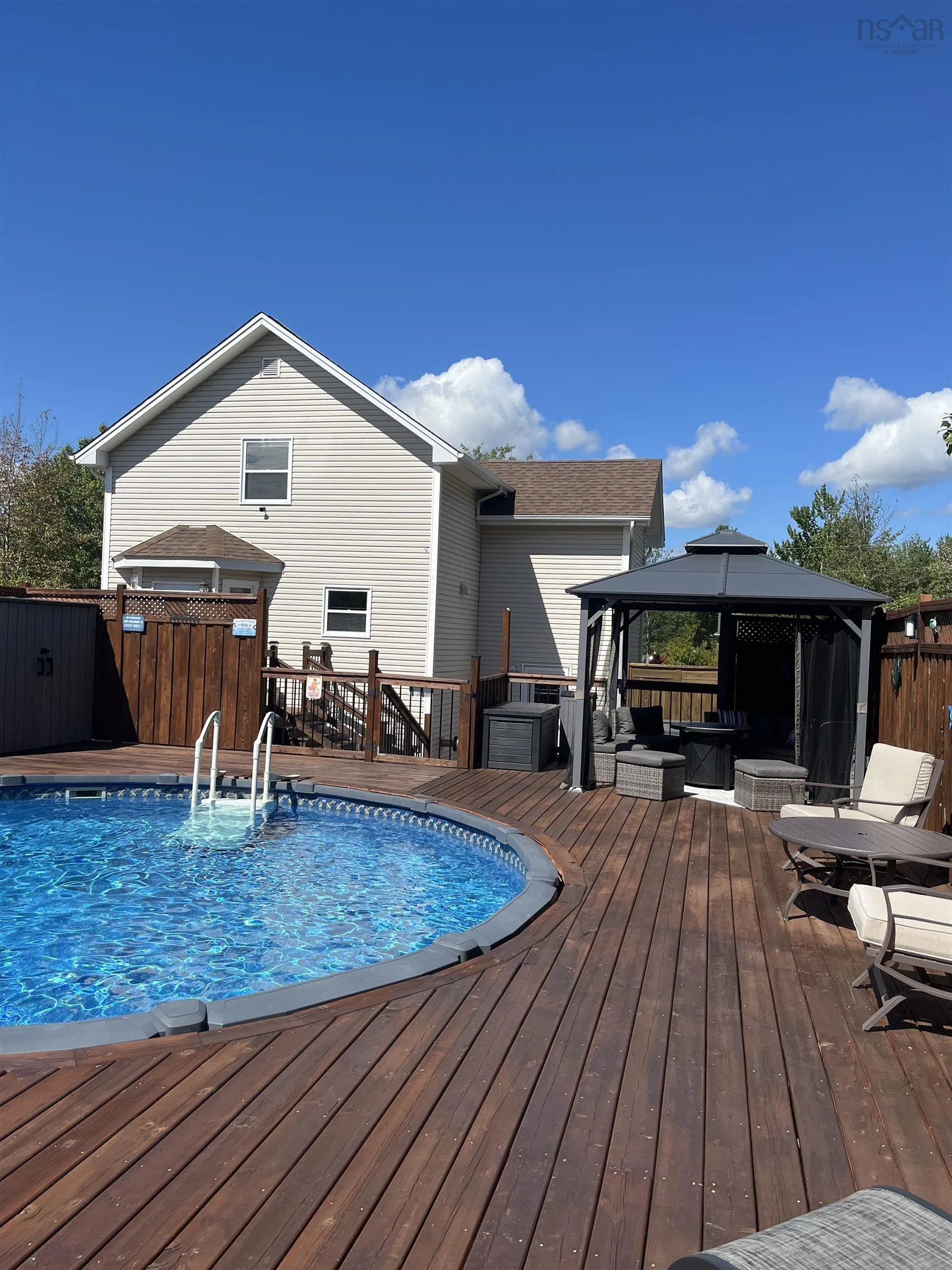 10 Hazelwood Ave Avenue, Lantz, NS B2S 1Y1, 4 Bedrooms Bedrooms, ,2 BathroomsBathrooms,Residential,For Sale,Hazelwood Ave,202521095