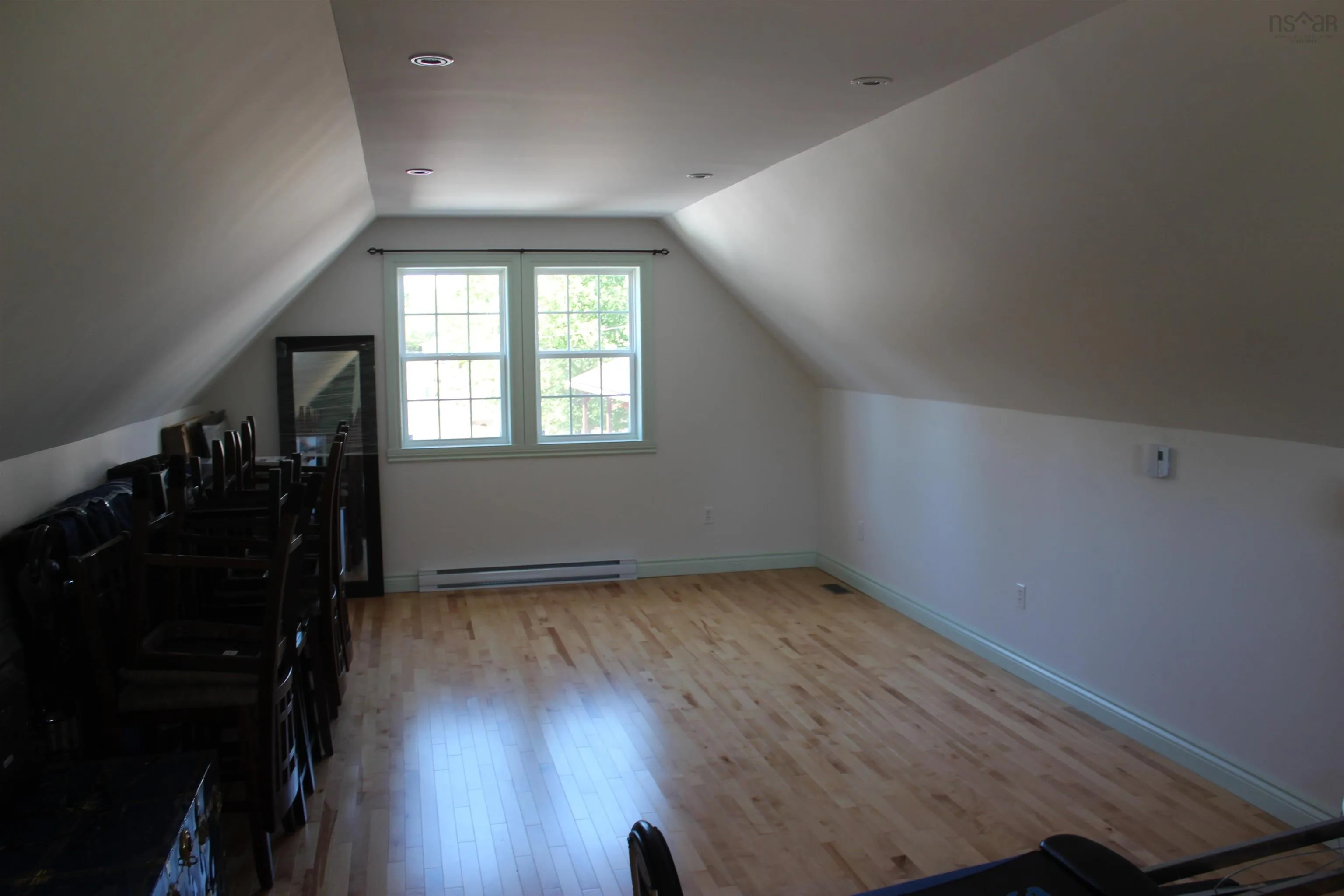 10 Hazelwood Ave Avenue, Lantz, NS B2S 1Y1, 4 Bedrooms Bedrooms, ,2 BathroomsBathrooms,Residential,For Sale,Hazelwood Ave,202521095