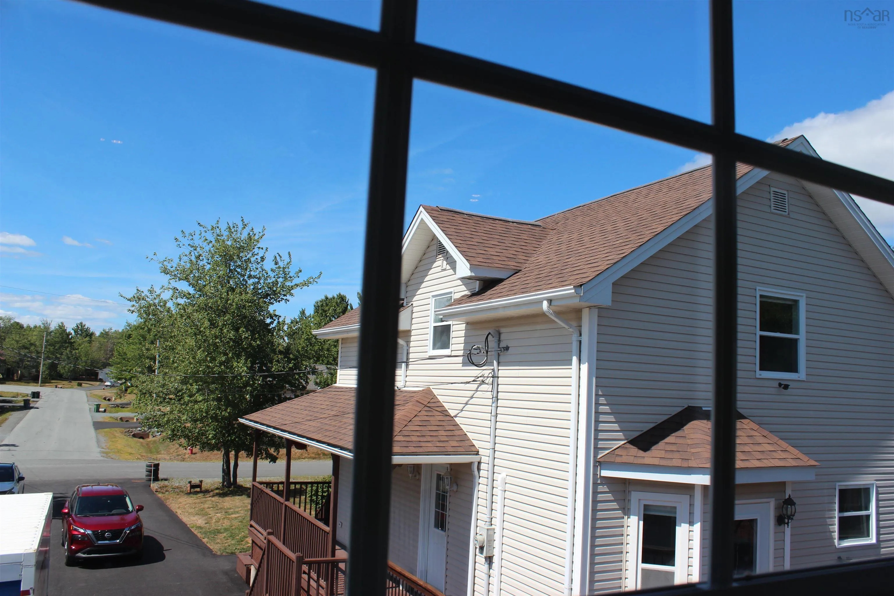 10 Hazelwood Ave Avenue, Lantz, NS B2S 1Y1, 4 Bedrooms Bedrooms, ,2 BathroomsBathrooms,Residential,For Sale,Hazelwood Ave,202521095