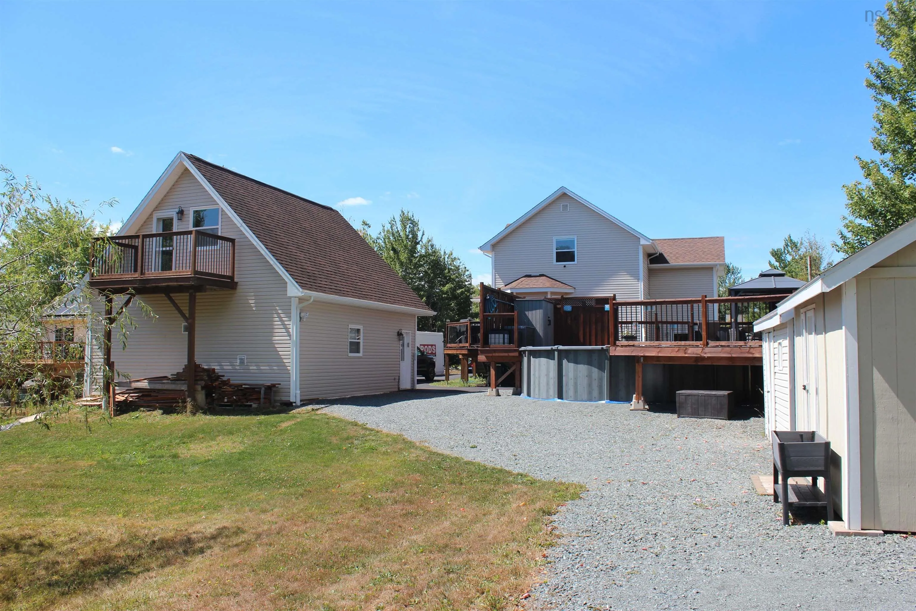 10 Hazelwood Ave Avenue, Lantz, NS B2S 1Y1, 4 Bedrooms Bedrooms, ,2 BathroomsBathrooms,Residential,For Sale,Hazelwood Ave,202521095