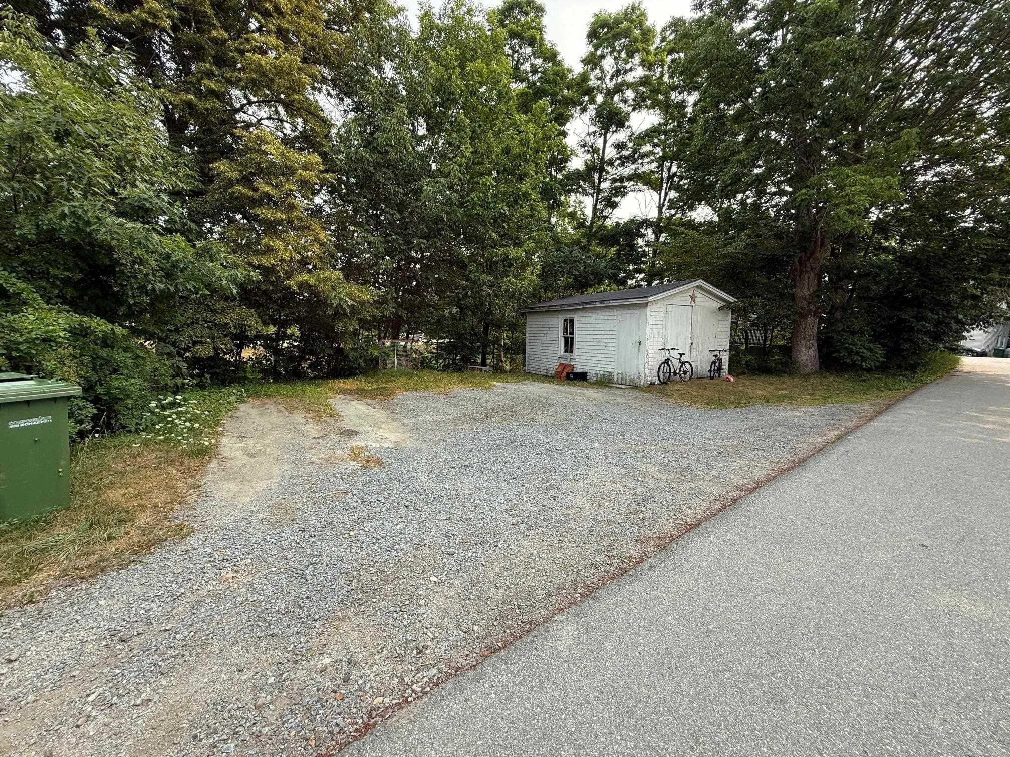 72 Cove Road, Conquerall Bank, NS B4V 0T4, 3 Bedrooms Bedrooms, ,1 BathroomBathrooms,Residential,For Sale,Cove,202519650