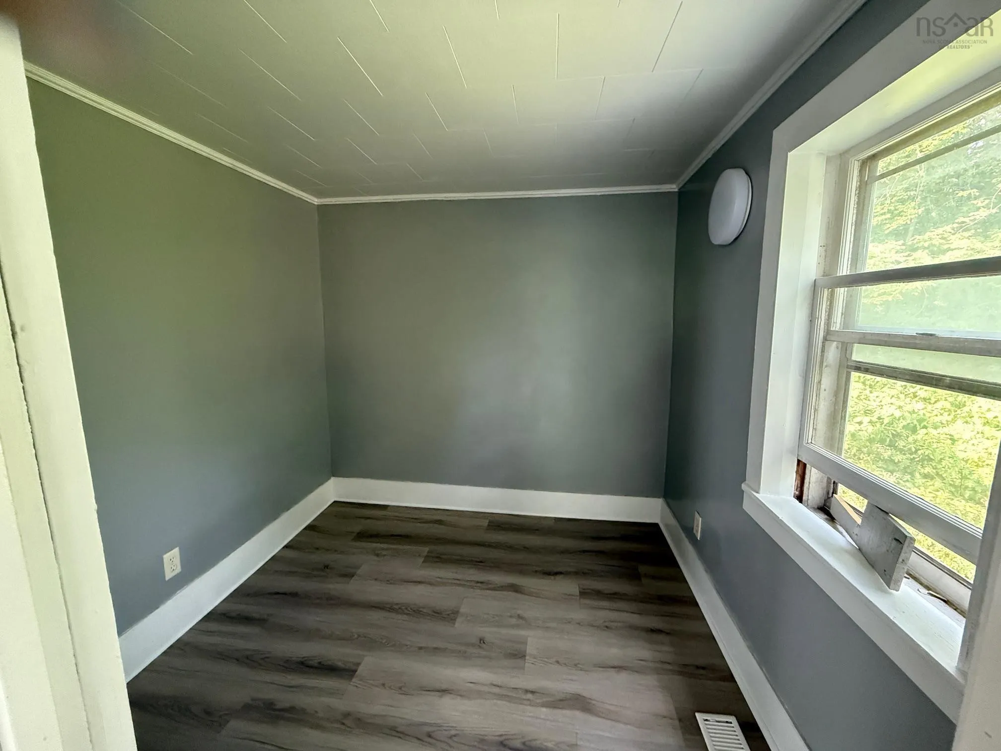 72 Cove Road, Conquerall Bank, NS B4V 0T4, 3 Bedrooms Bedrooms, ,1 BathroomBathrooms,Residential,For Sale,Cove,202519650