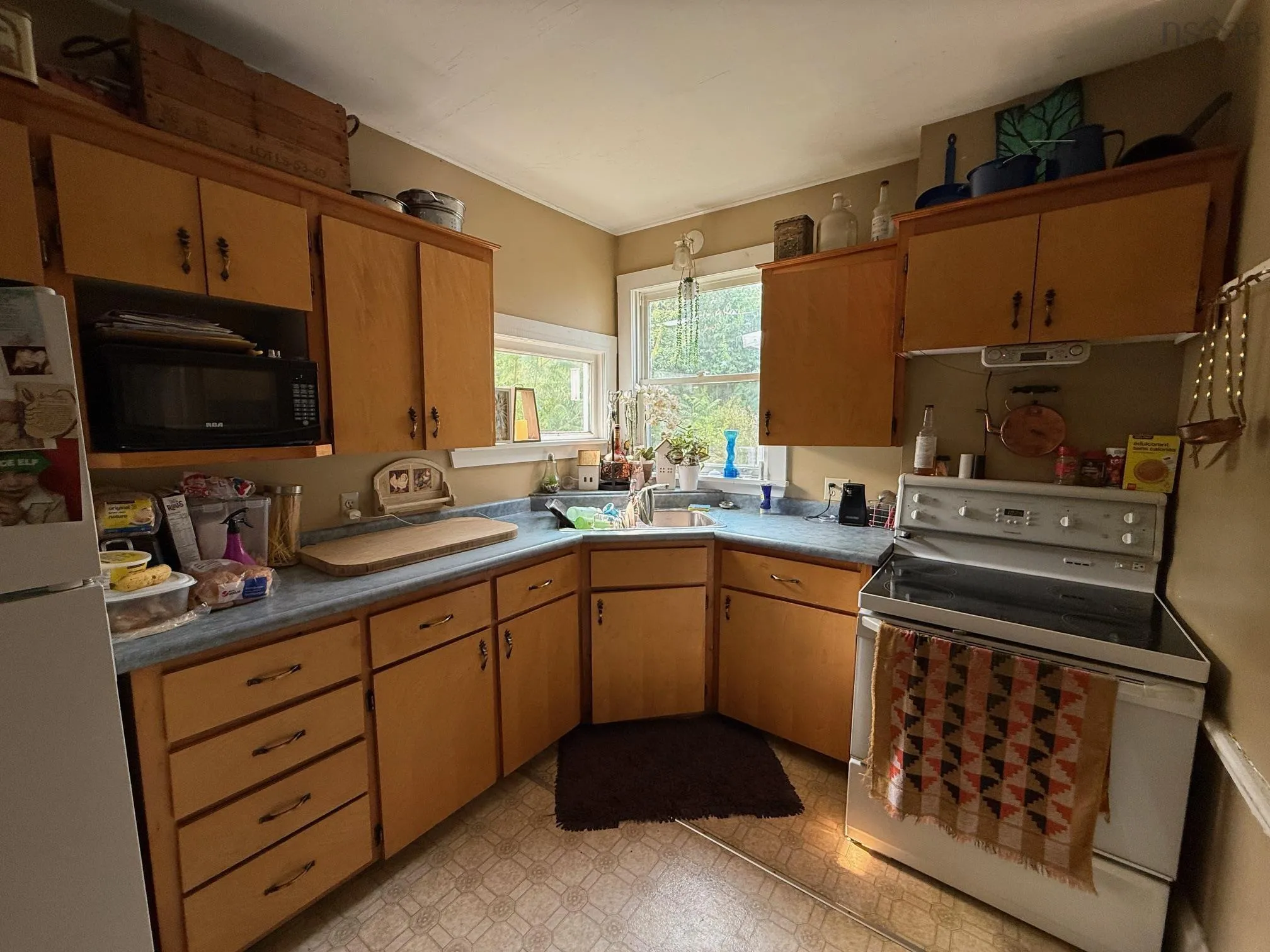 72 Cove Road, Conquerall Bank, NS B4V 0T4, 3 Bedrooms Bedrooms, ,1 BathroomBathrooms,Residential,For Sale,Cove,202519650