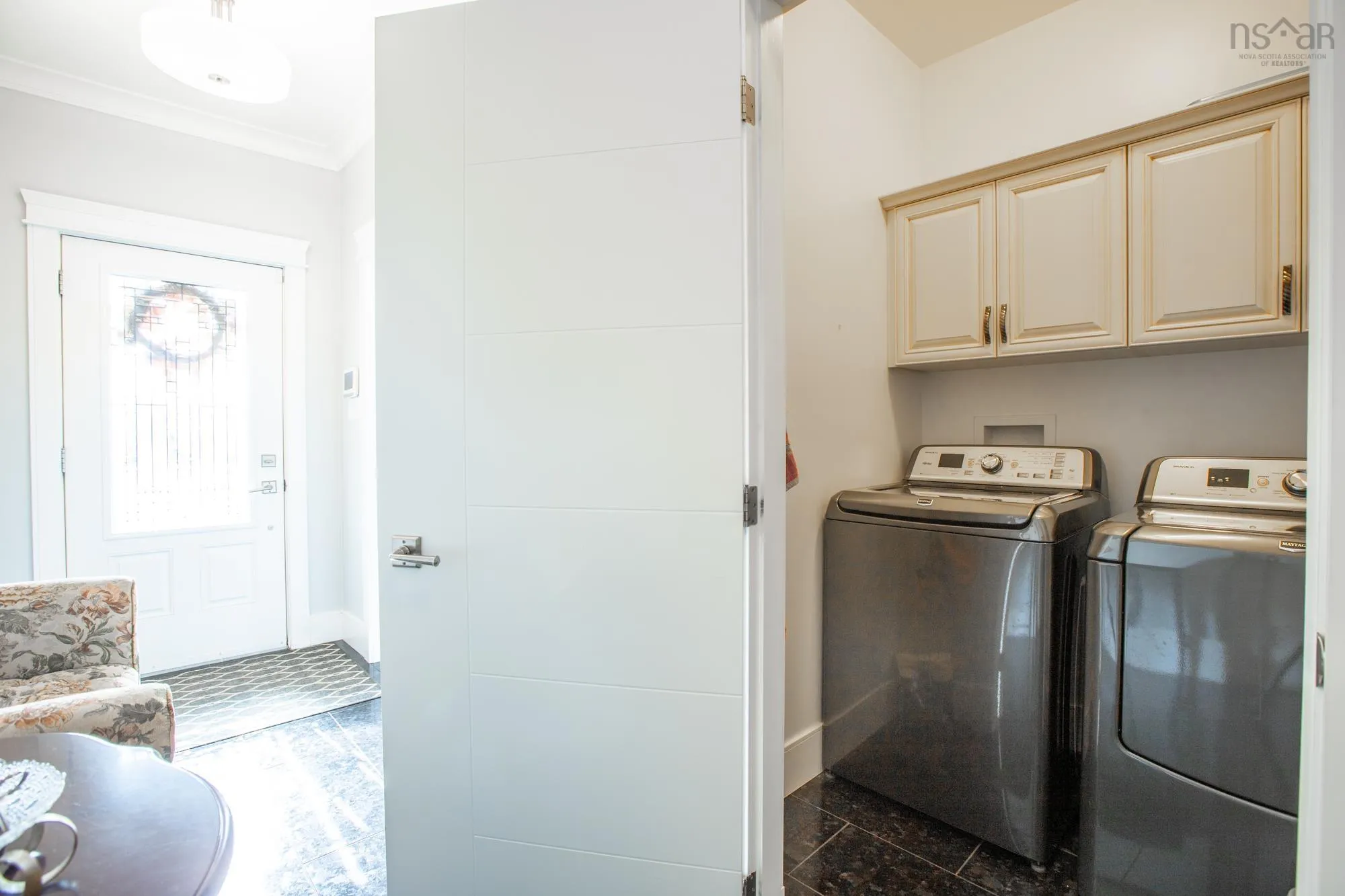 34 Fairwinds Place, Bedford, NS B4A 0H7, 3 Bedrooms Bedrooms, ,3 BathroomsBathrooms,Residential,For Sale,Fairwinds,202523155