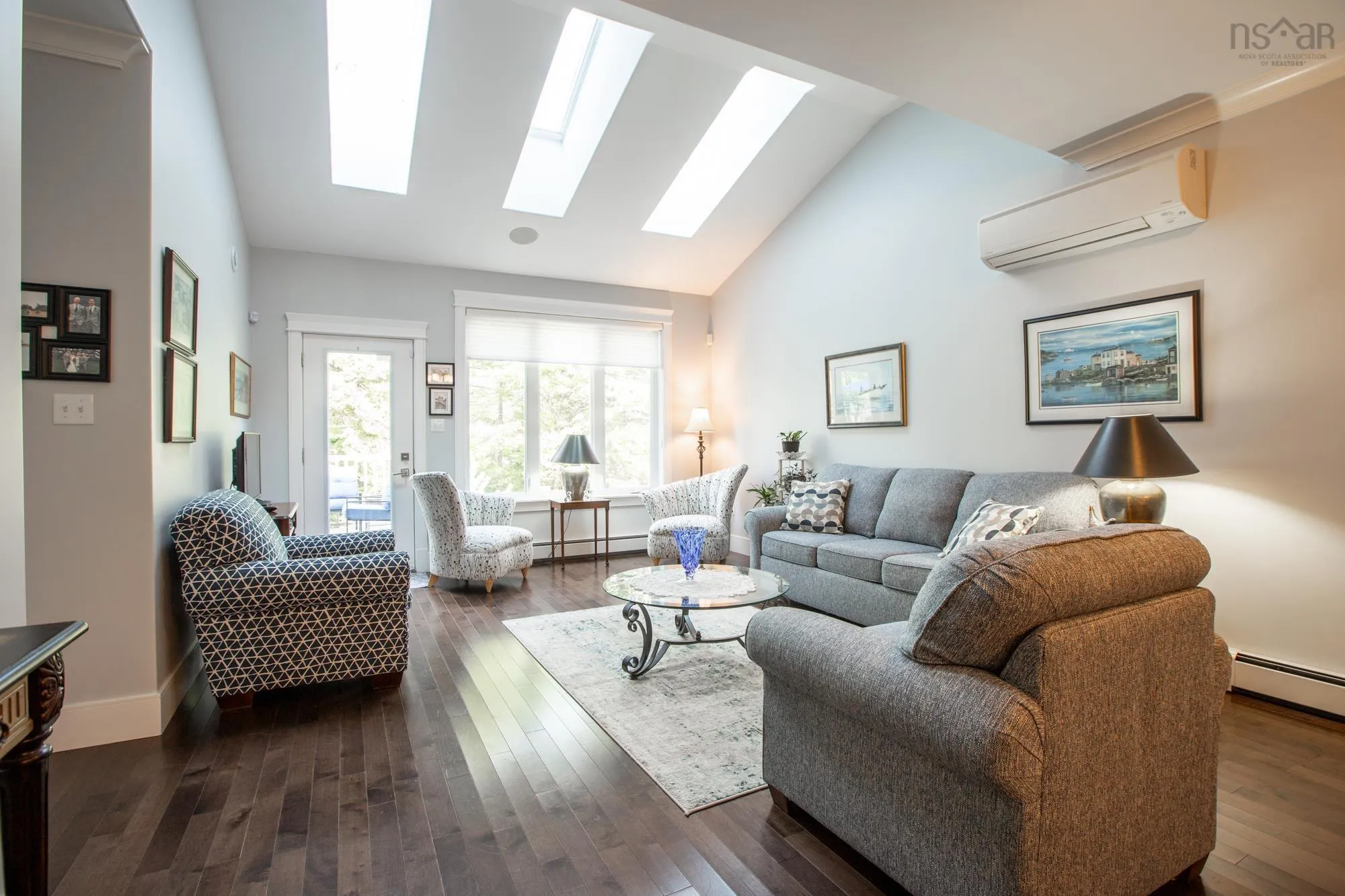 34 Fairwinds Place, Bedford, NS B4A 0H7, 3 Bedrooms Bedrooms, ,3 BathroomsBathrooms,Residential,For Sale,Fairwinds,202523155