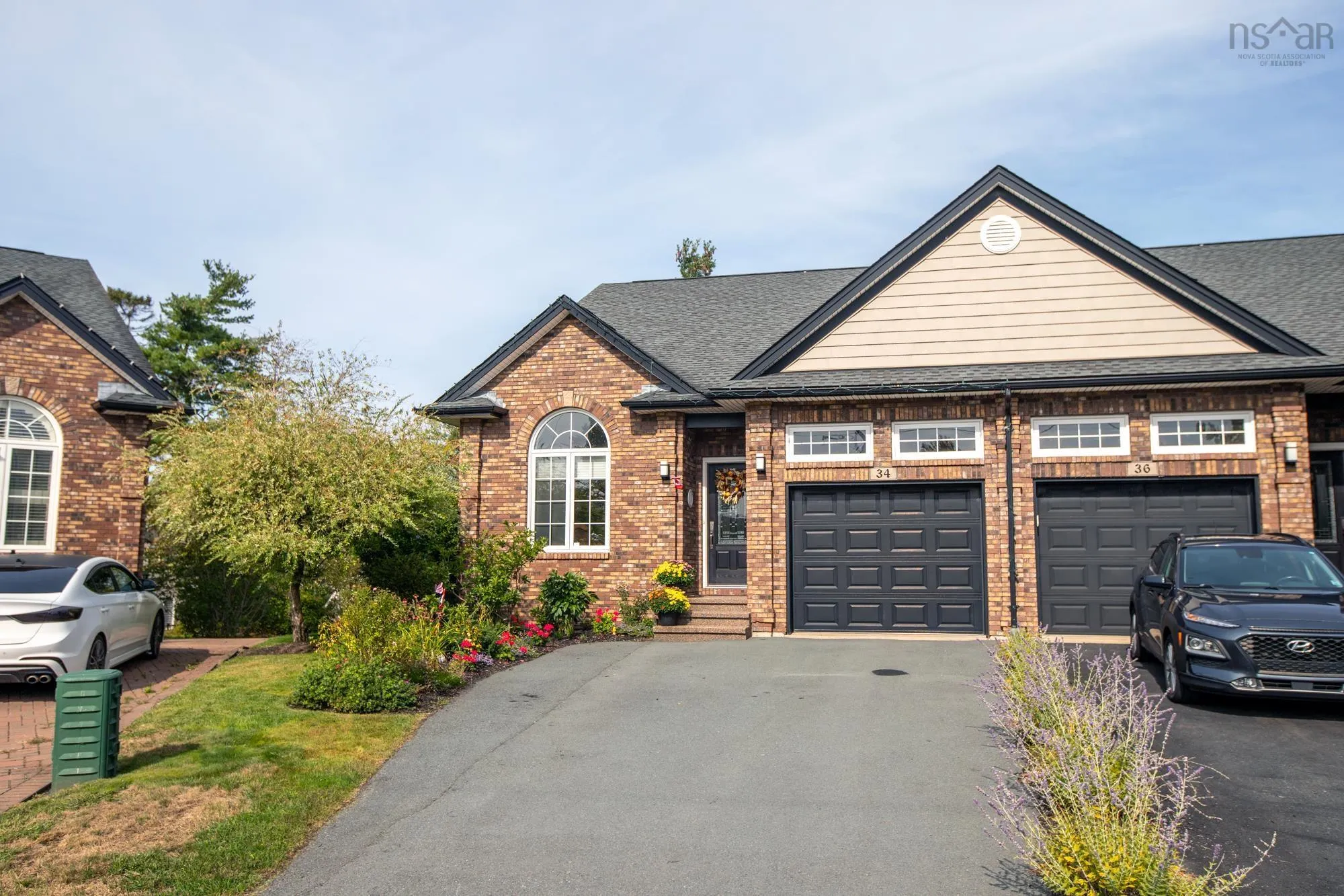 34 Fairwinds Place, Bedford, NS B4A 0H7, 3 Bedrooms Bedrooms, ,3 BathroomsBathrooms,Residential,For Sale,Fairwinds,202523155