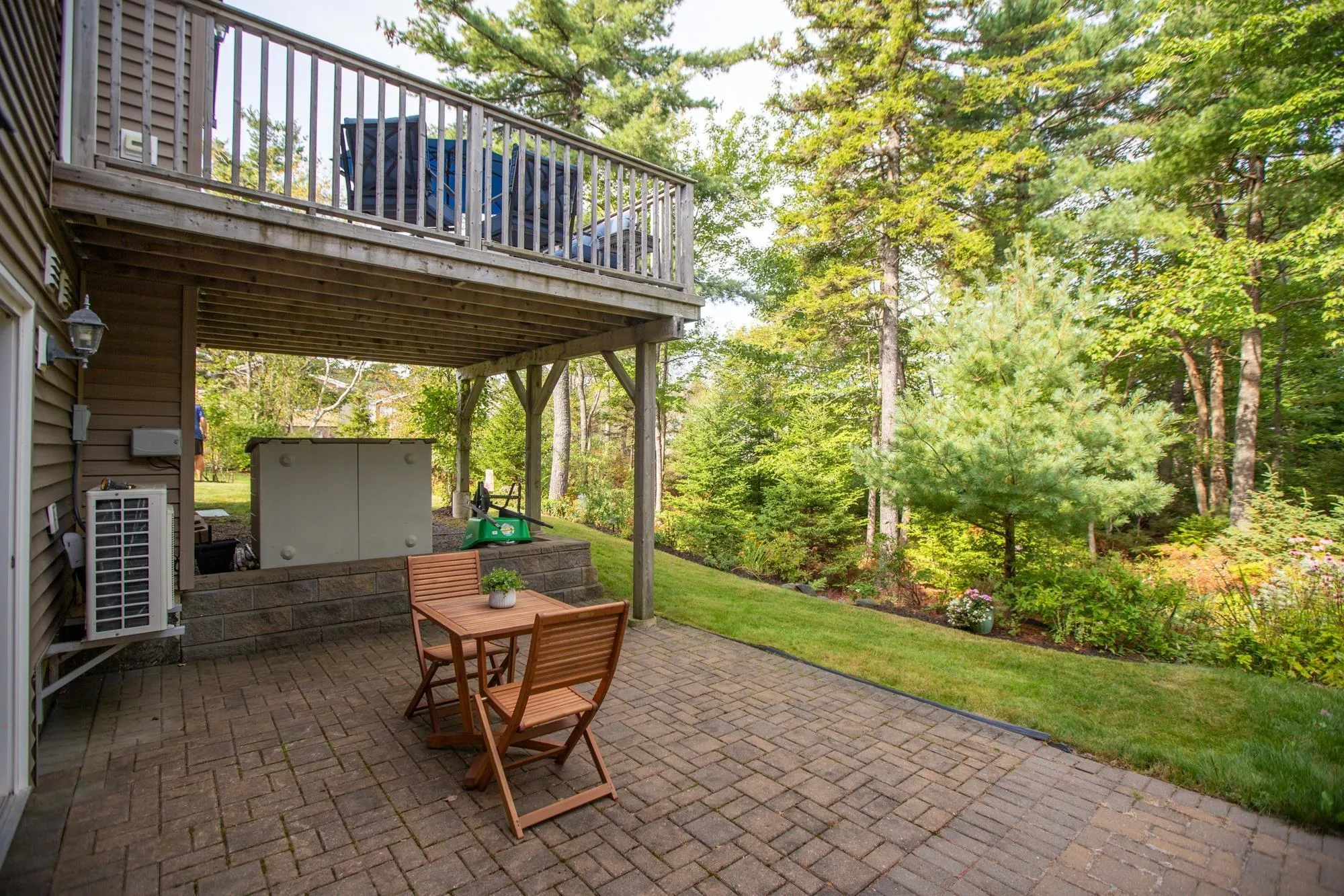 34 Fairwinds Place, Bedford, NS B4A 0H7, 3 Bedrooms Bedrooms, ,3 BathroomsBathrooms,Residential,For Sale,Fairwinds,202523155