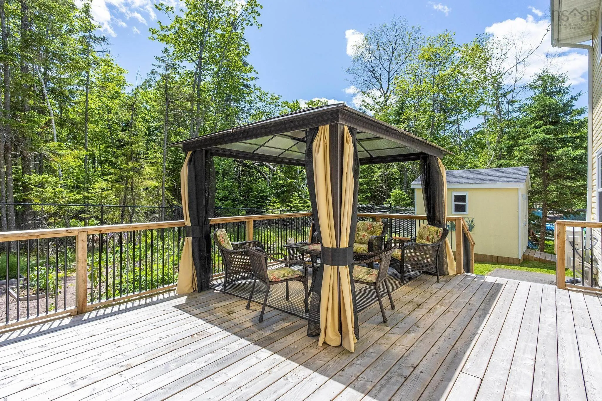 8 Heritage Place, Truro, NS B2N 6J5, 3 Bedrooms Bedrooms, ,4 BathroomsBathrooms,Residential,For Sale,Heritage,202519500