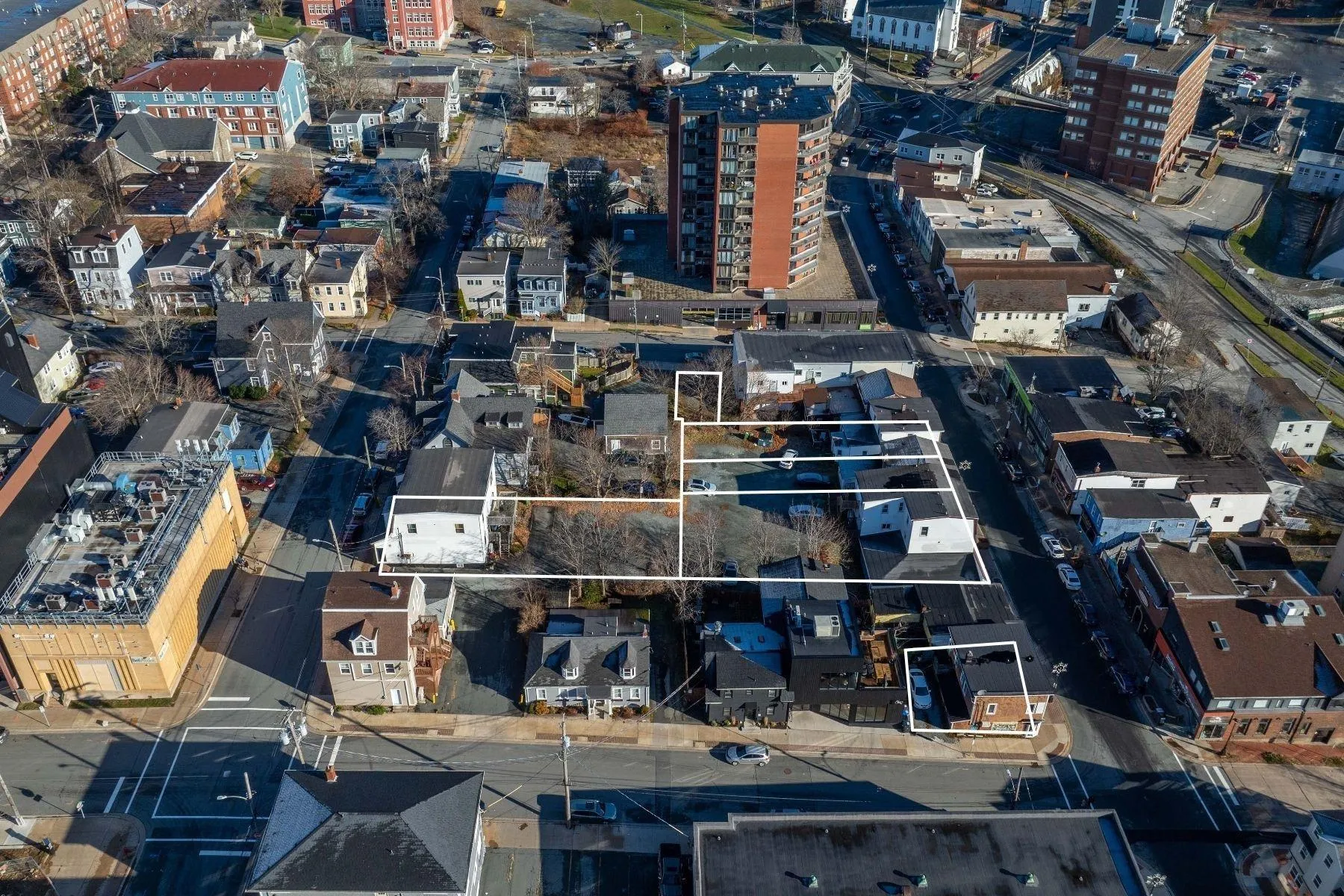 117 Portland Street, Dartmouth, NS B2Y 1H7, 2 Bedrooms Bedrooms, ,Residential Income,For Sale,Portland,202513676
