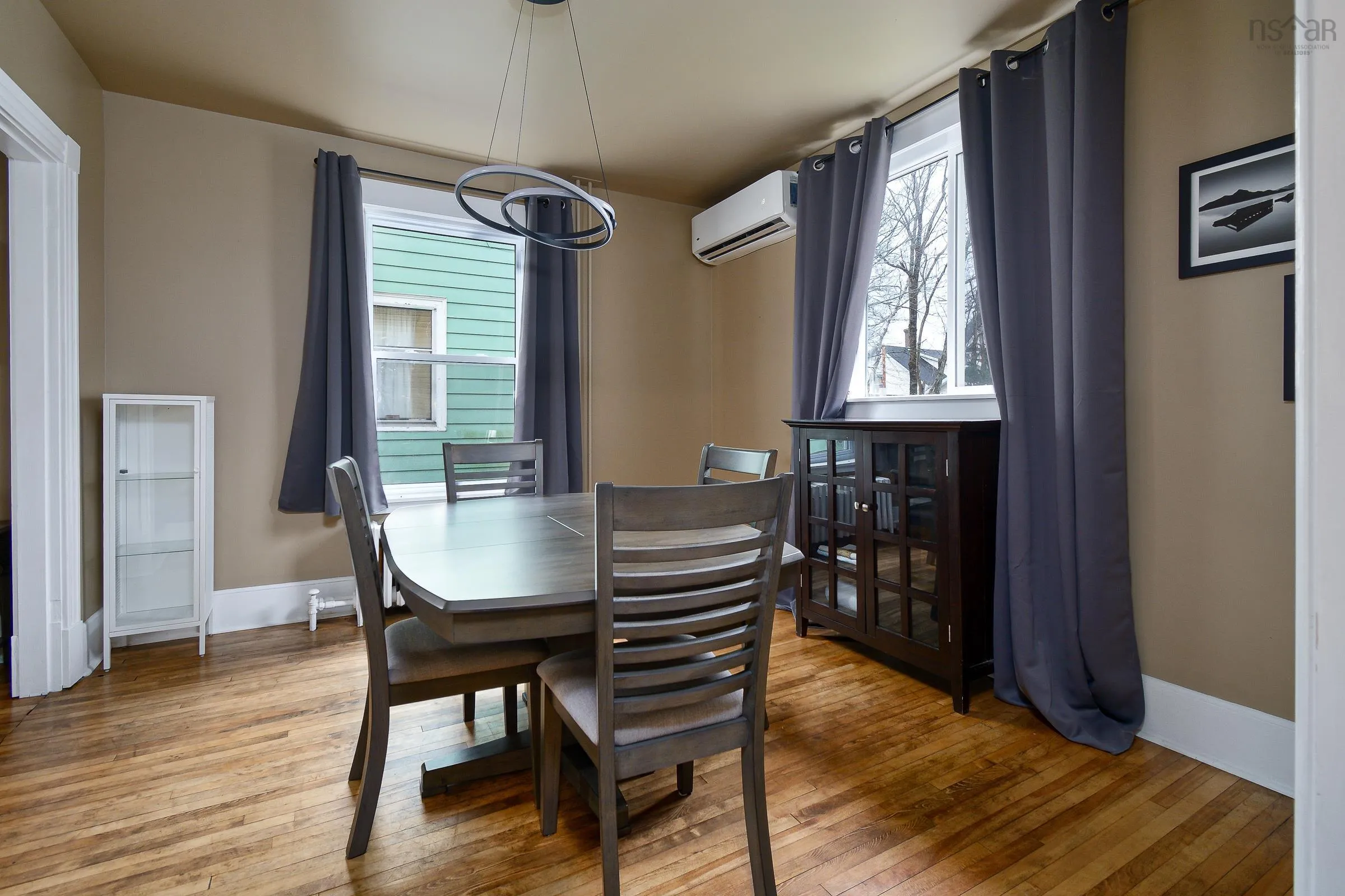 59 Milton Street, Sydney, NS B1P 4L9, 3 Bedrooms Bedrooms, ,2 BathroomsBathrooms,Residential,For Sale,Milton,202521207