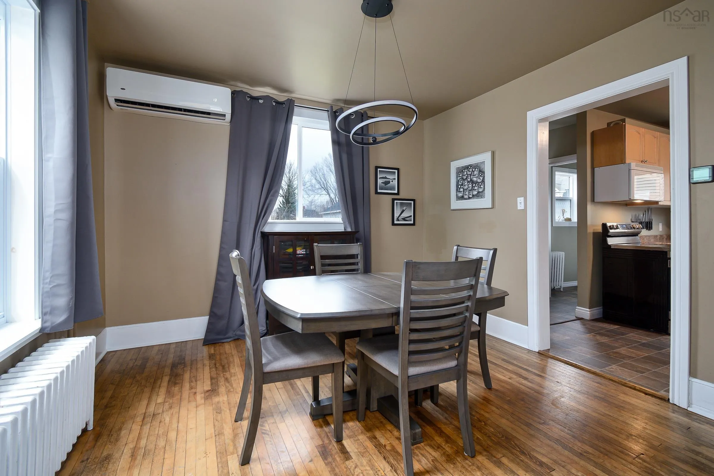 59 Milton Street, Sydney, NS B1P 4L9, 3 Bedrooms Bedrooms, ,2 BathroomsBathrooms,Residential,For Sale,Milton,202521207