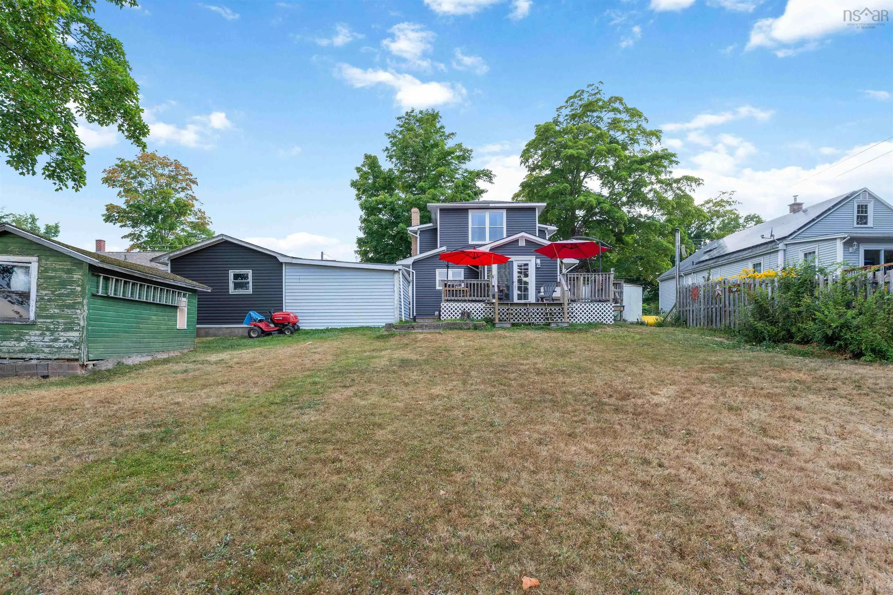 138 Foster Street, Berwick, NS B0P 1E0, 3 Bedrooms Bedrooms, ,2 BathroomsBathrooms,Residential,For Sale,Foster,202520890