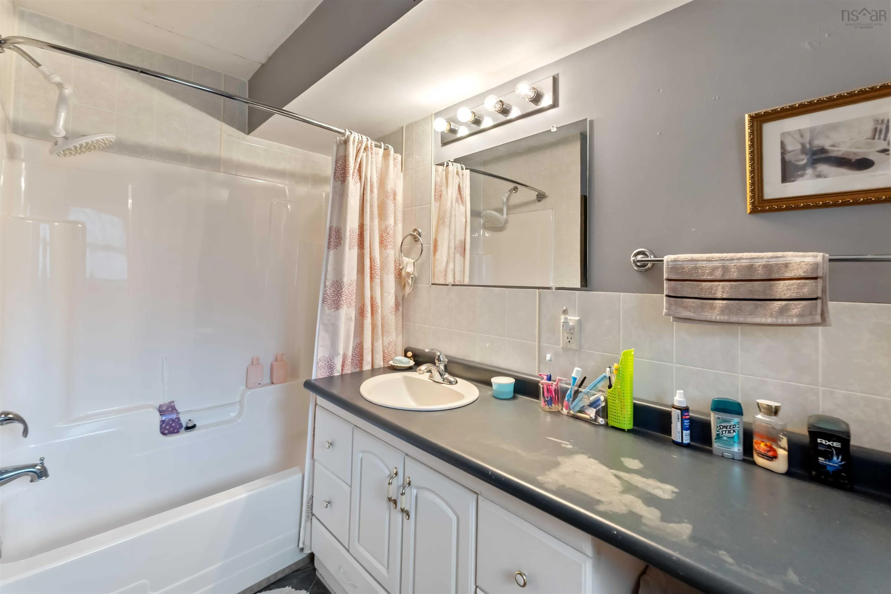138 Foster Street, Berwick, NS B0P 1E0, 3 Bedrooms Bedrooms, ,2 BathroomsBathrooms,Residential,For Sale,Foster,202520890