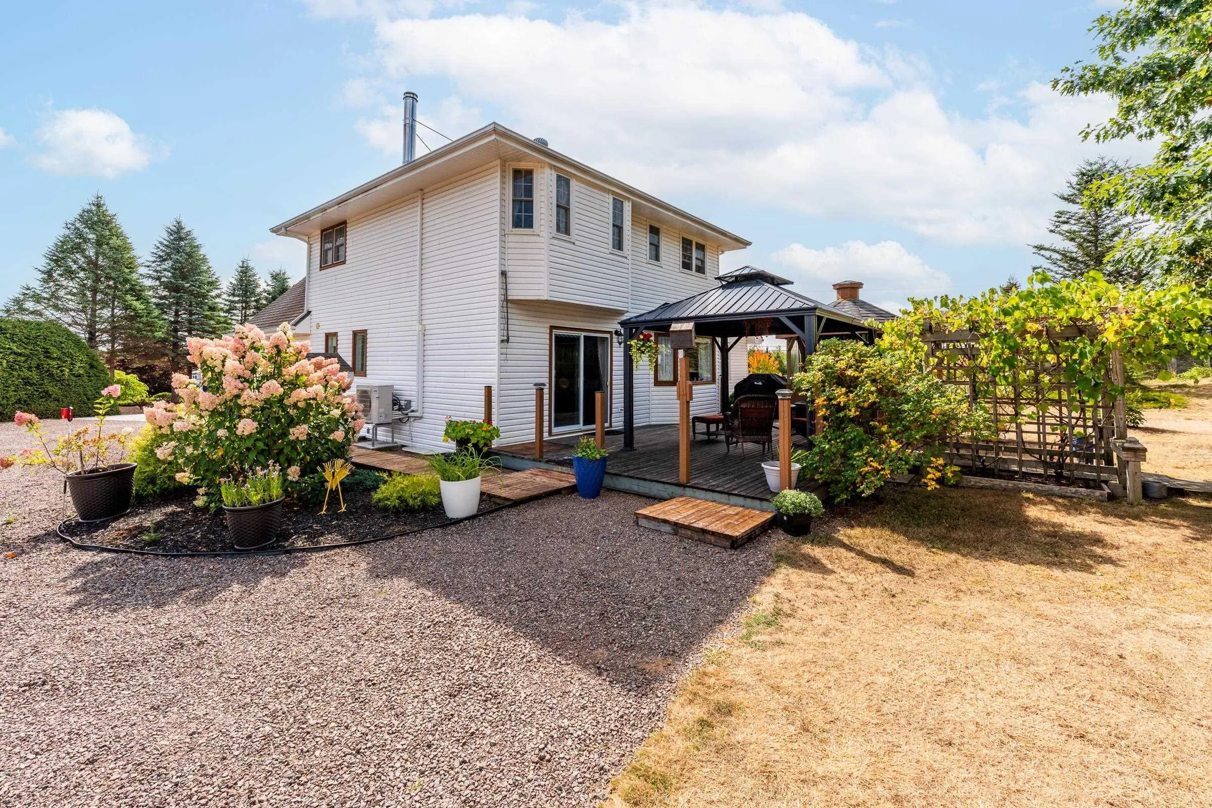 66 Dahlgren Crescent, North Kingston, NS B0P 1R0, 4 Bedrooms Bedrooms, ,3 BathroomsBathrooms,Residential,For Sale,Dahlgren,202522950