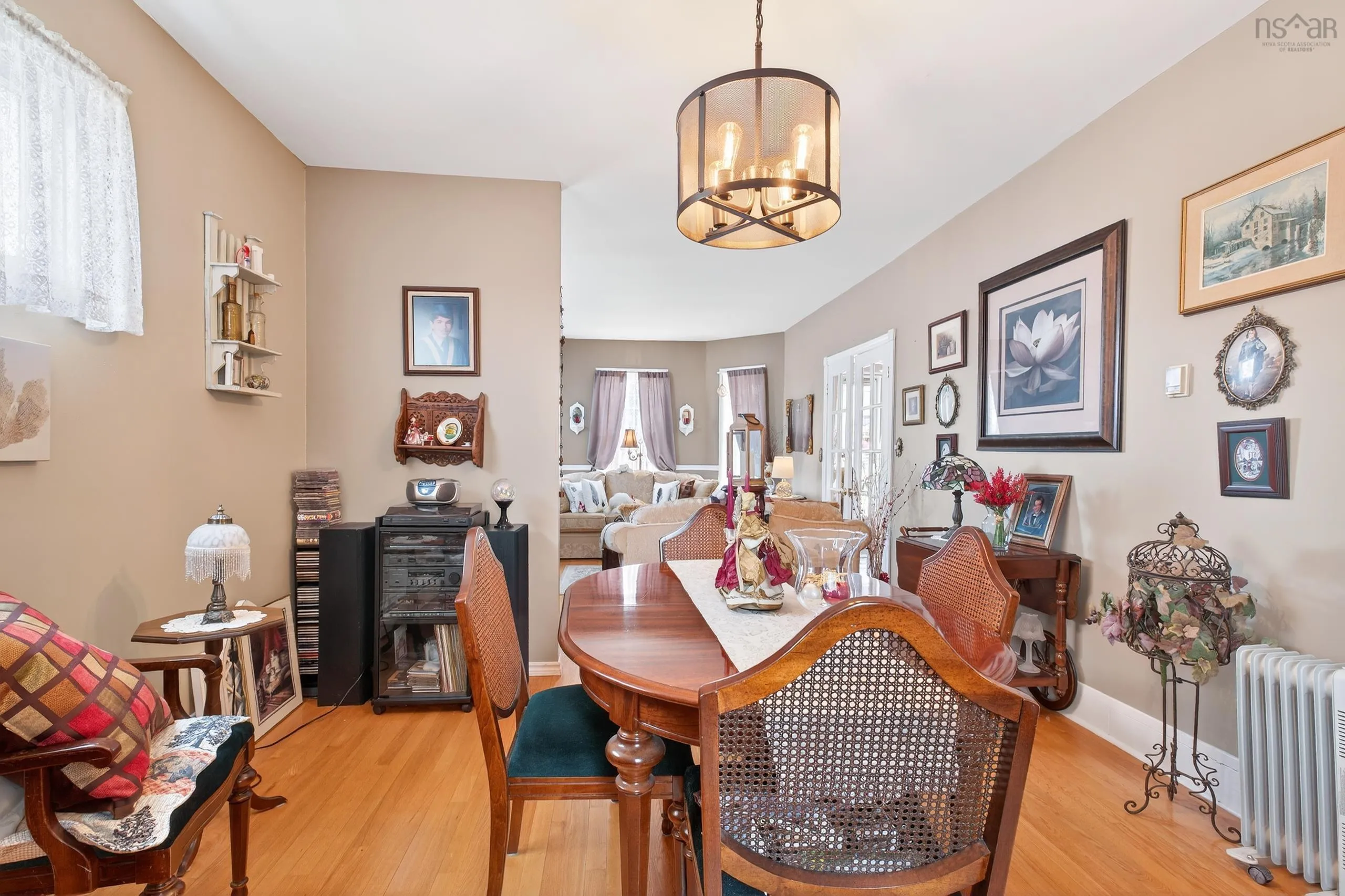 411 Townsend Street, Sydney, NS B1P 6G3, 3 Bedrooms Bedrooms, ,1 BathroomBathrooms,Residential,For Sale,Townsend Street,202521312