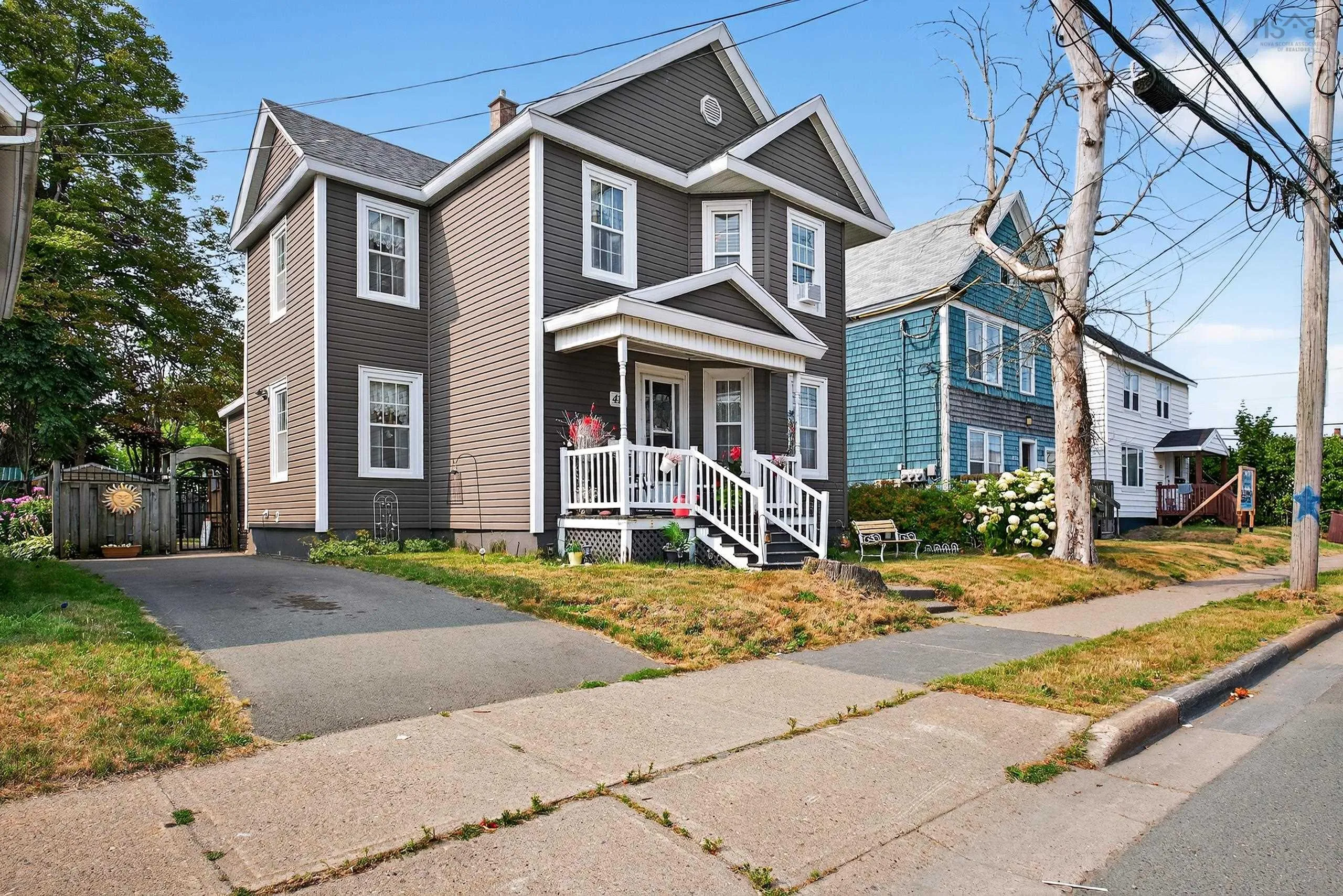 411 Townsend Street, Sydney, NS B1P 6G3, 3 Bedrooms Bedrooms, ,1 BathroomBathrooms,Residential,For Sale,Townsend Street,202521312