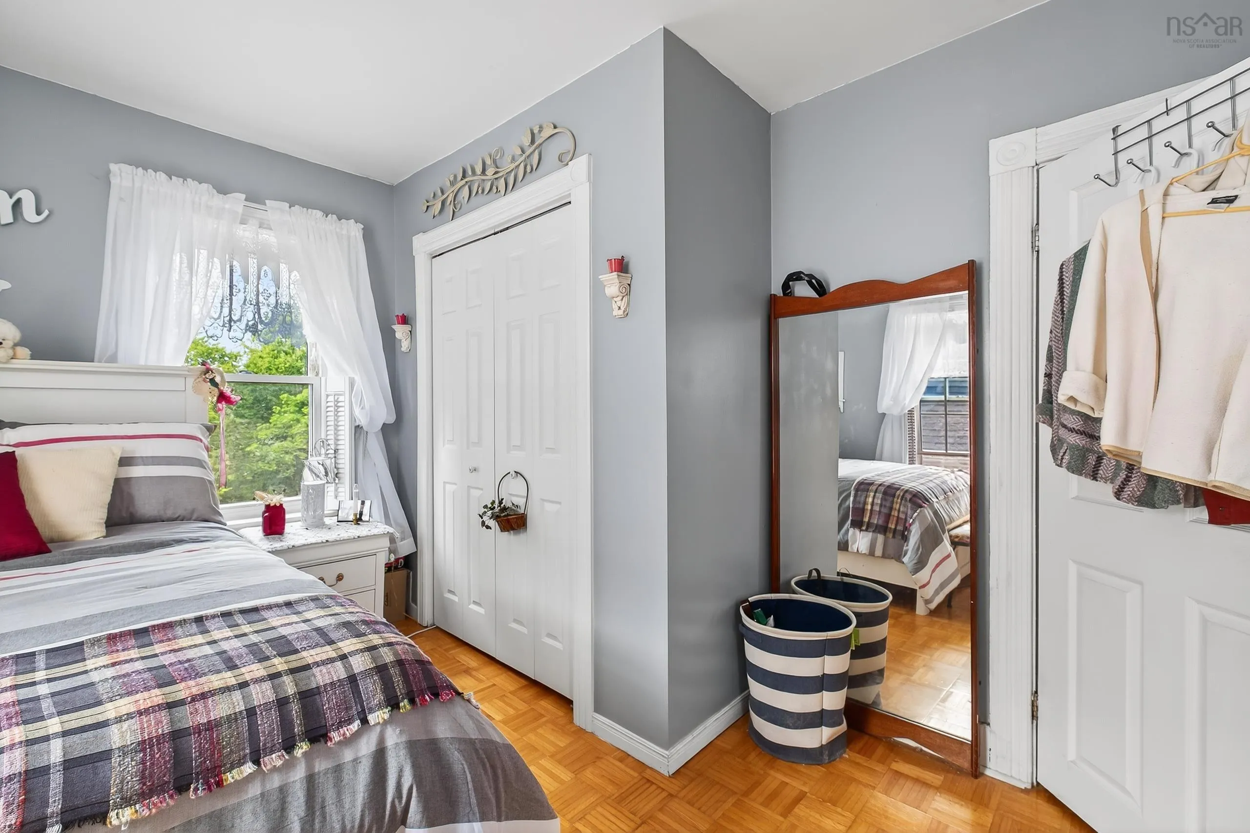 411 Townsend Street, Sydney, NS B1P 6G3, 3 Bedrooms Bedrooms, ,1 BathroomBathrooms,Residential,For Sale,Townsend Street,202521312