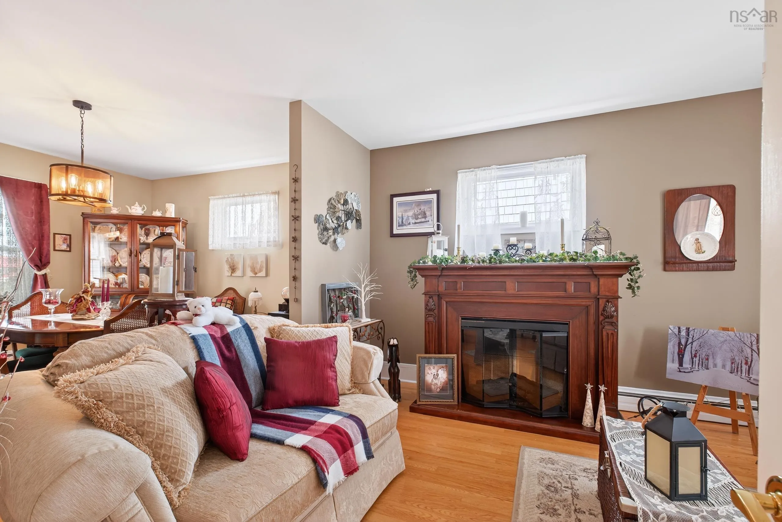 411 Townsend Street, Sydney, NS B1P 6G3, 3 Bedrooms Bedrooms, ,1 BathroomBathrooms,Residential,For Sale,Townsend Street,202521312